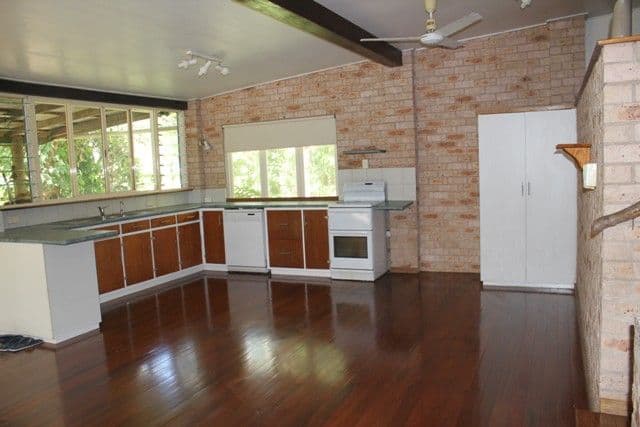352 Legges Road, Braemeadows QLD 4850, Braemeadows - Thumbnail 6