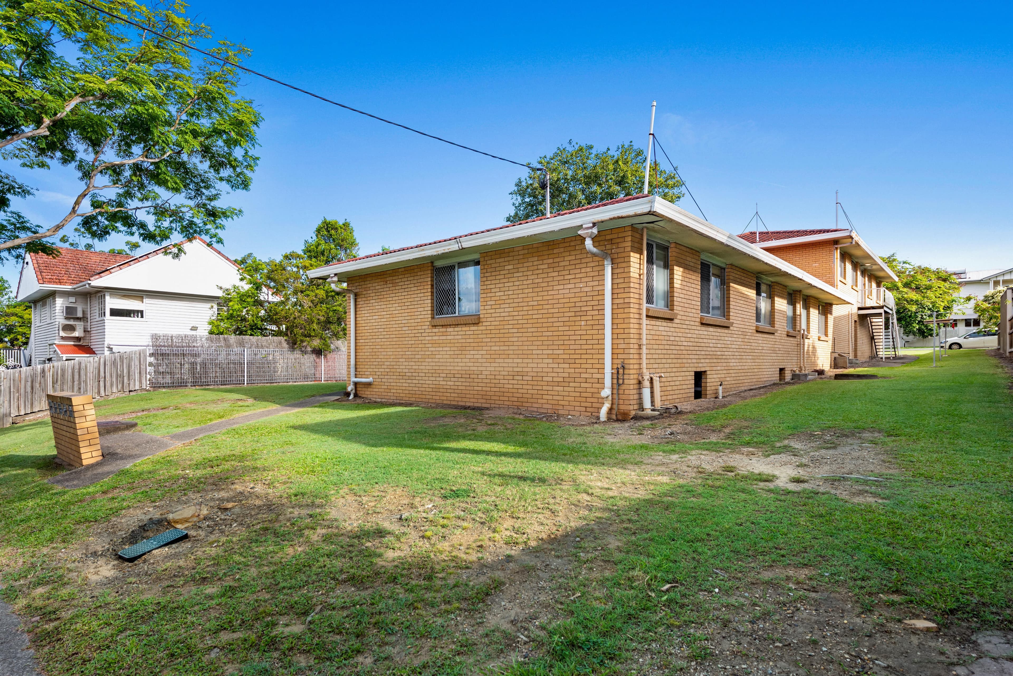 47 Victoria Terrace, Annerley QLD 4103, Annerley - Thumbnail 3