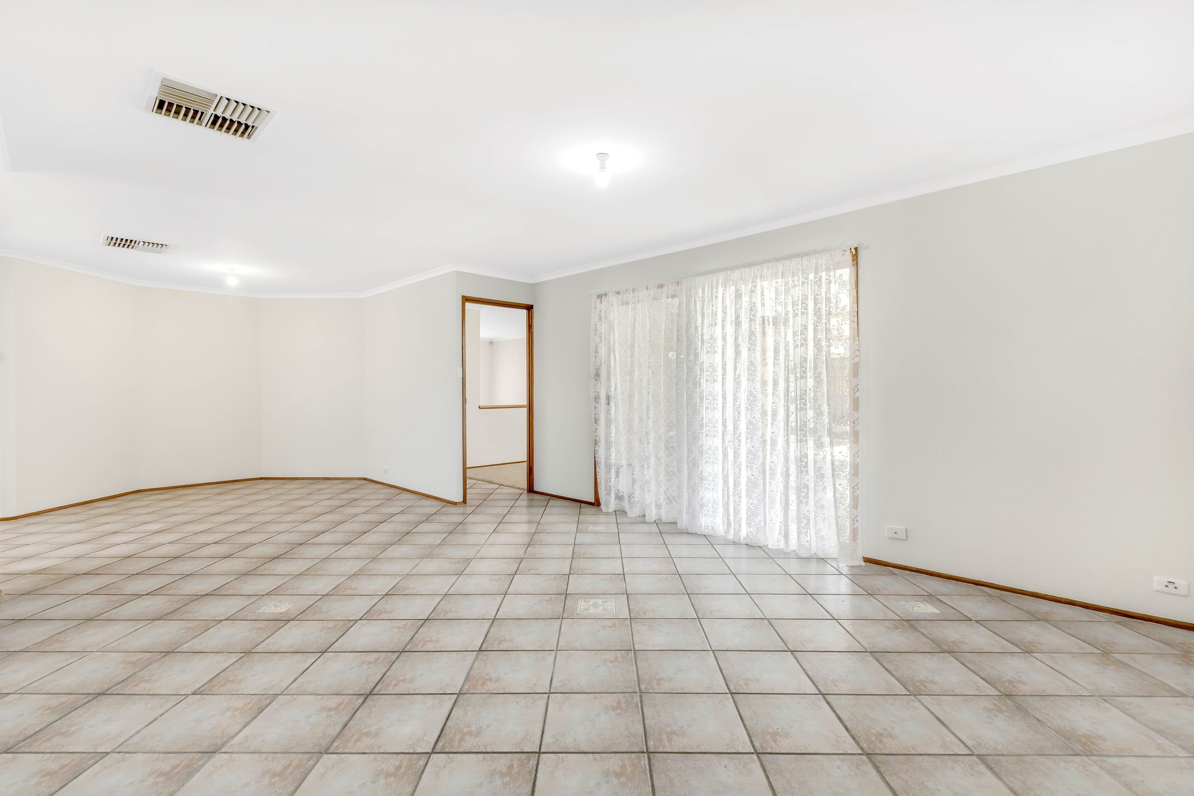 6 Roseworthy Drive, Andrews Farm SA 5114, Andrews Farm - Thumbnail 5