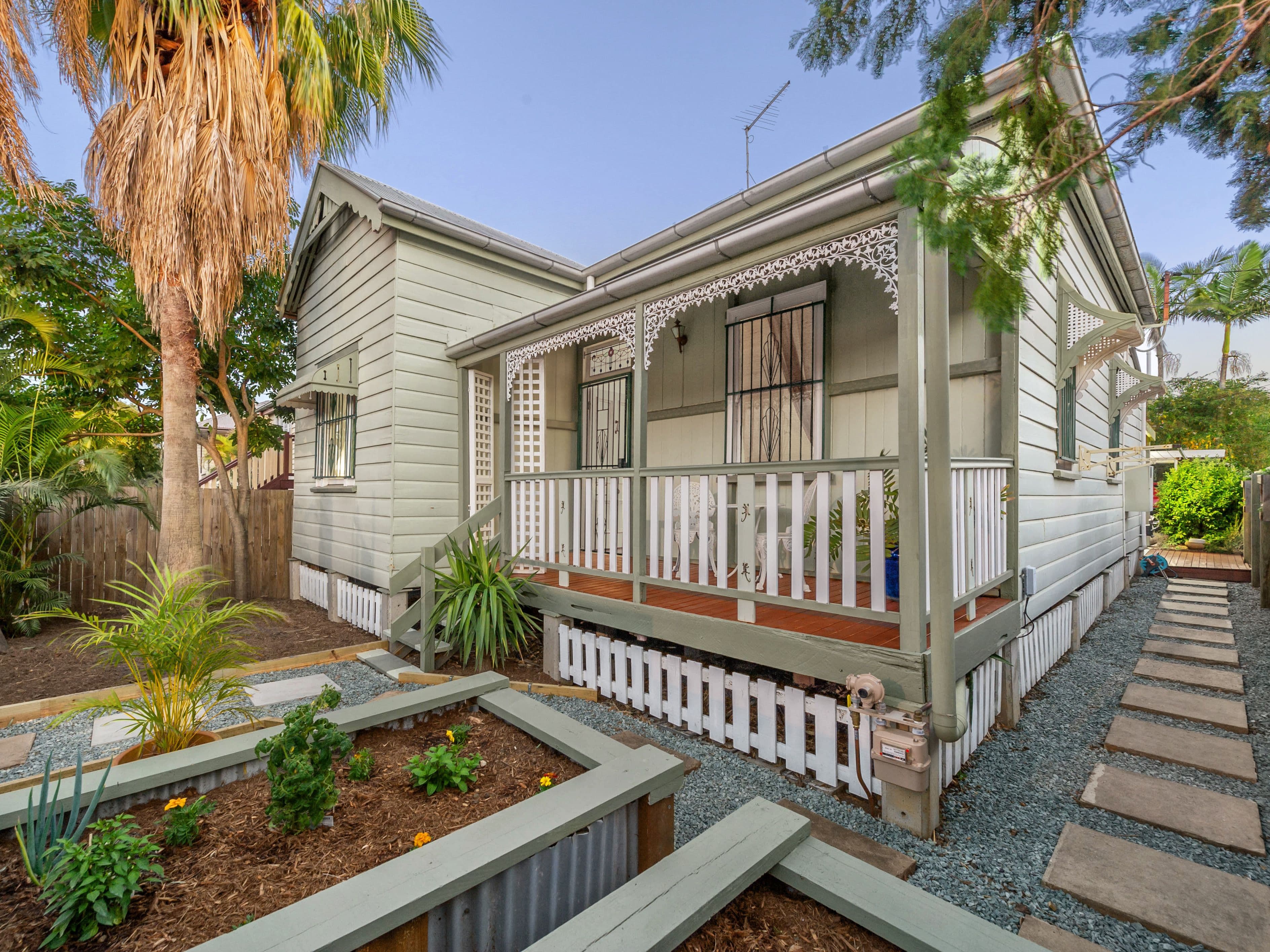 2A Sword Street, Woolloongabba QLD 4102, Woolloongabba - Image 1
