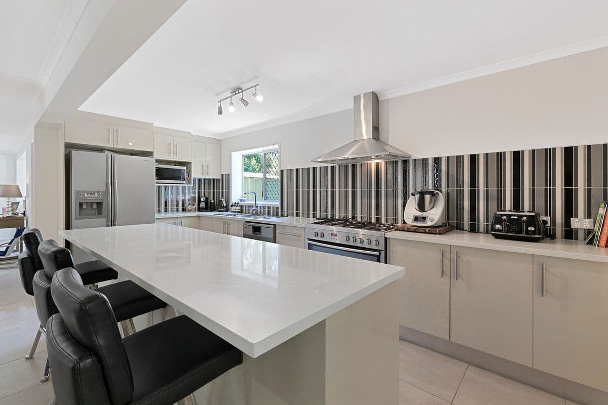 69 Main Avenue, Wavell Heights QLD 4012, Wavell Heights - Thumbnail 8