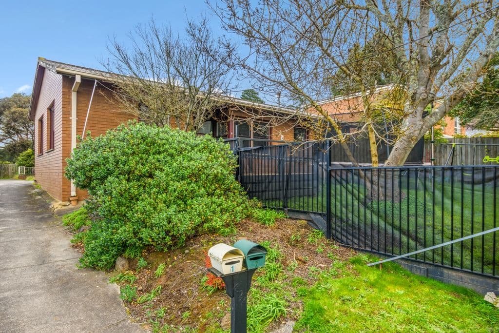 1/824 Chisholm Street, Black Hill  Victoria  3350, Australia, Black Hill - Image 1