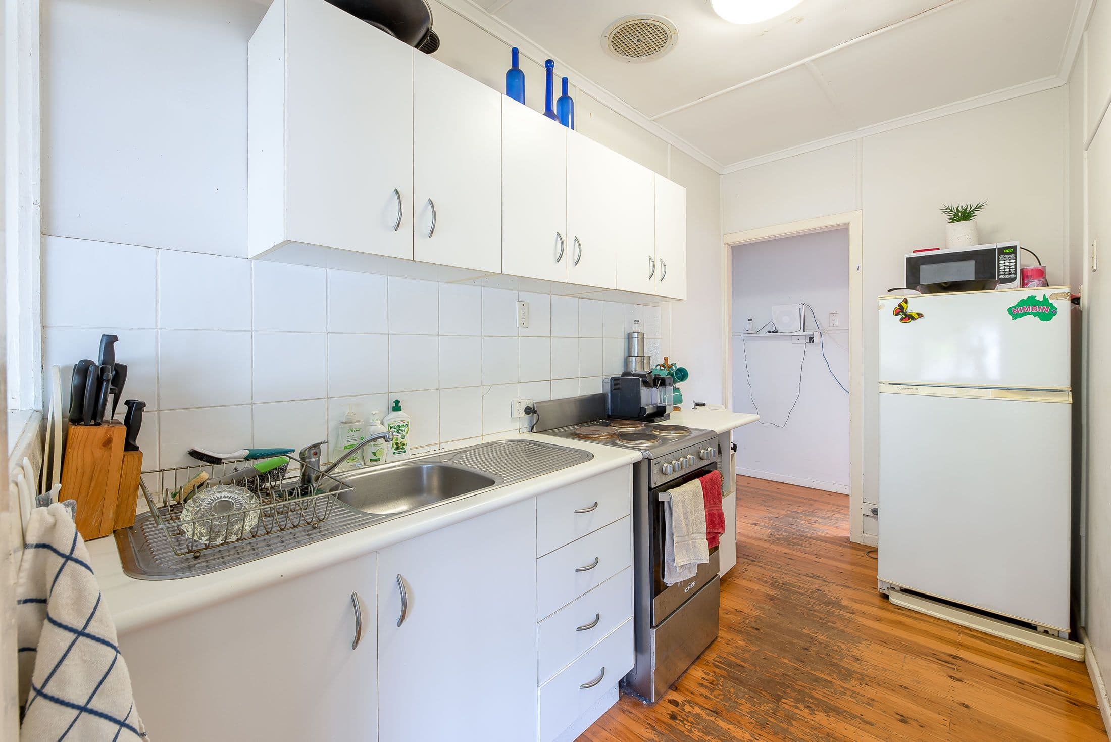 18 Hughes Avenue, Main Beach QLD 4217, Main Beach - Thumbnail 7
