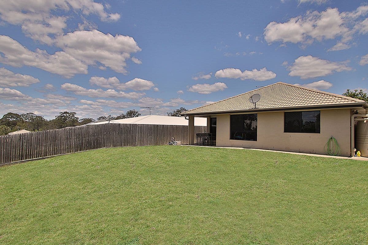 4 Azure Court, Deebing Heights QLD 4306, Deebing Heights - Thumbnail 3