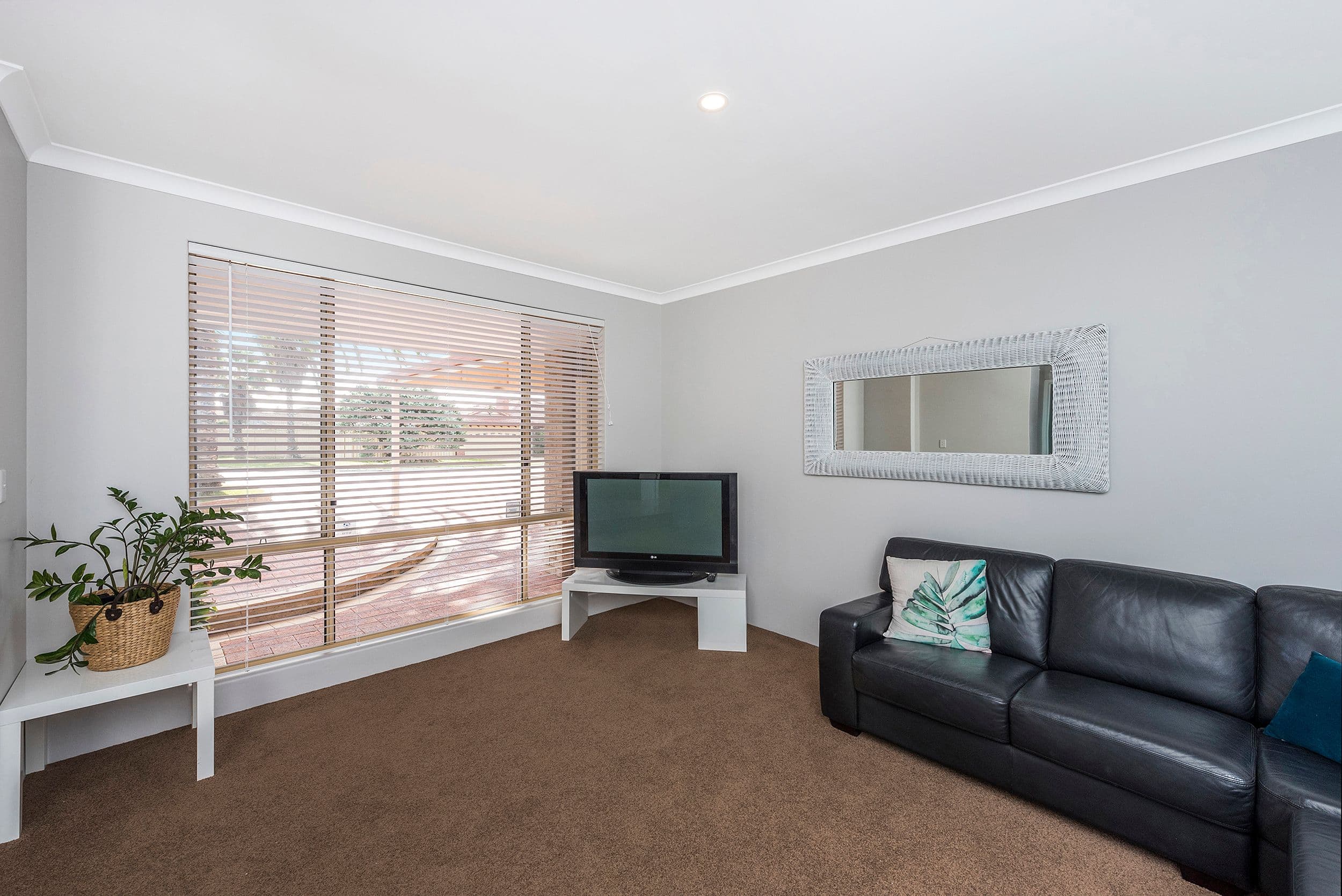 7 Tasman Place, Waikiki WA 6169, Waikiki - Thumbnail 5