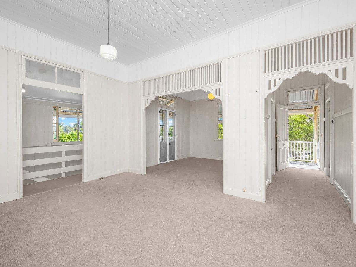 127 Honour Avenue, Chelmer QLD 4068, Chelmer - Thumbnail 6