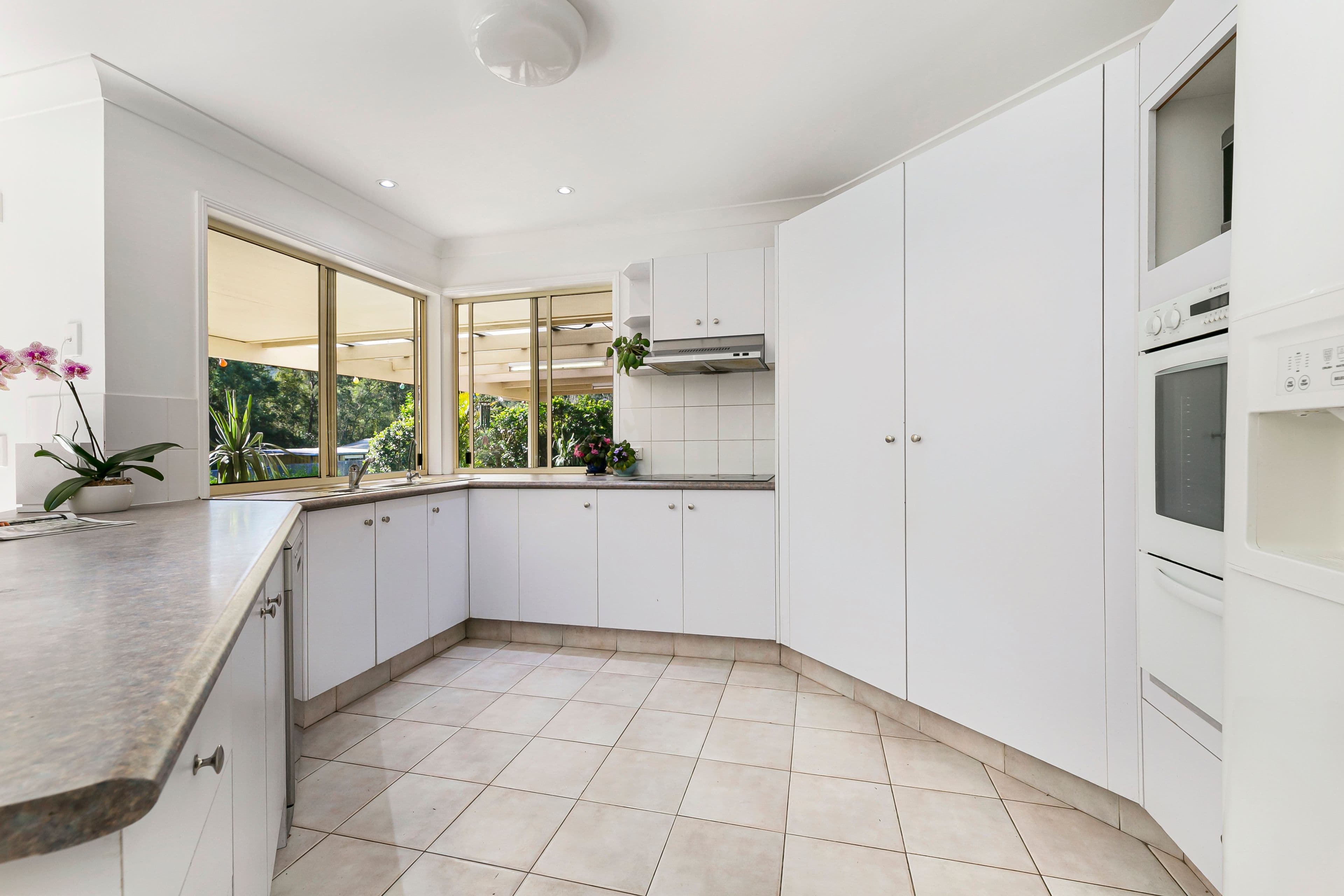 10 Yellowash Court, Bonogin QLD 4213, Bonogin - Thumbnail 6