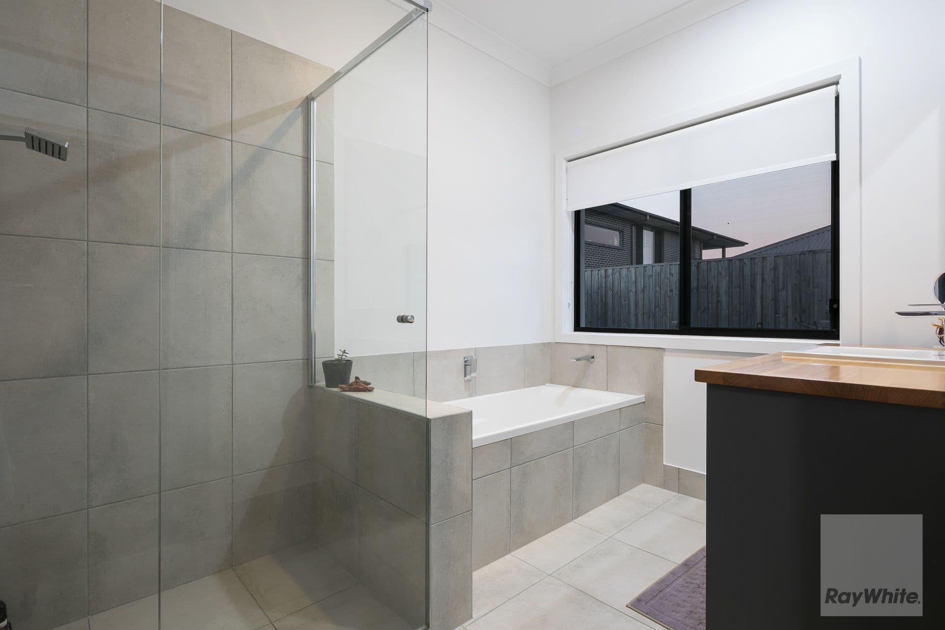 29 Vanstone Way, Redland Bay QLD 4165, Redland Bay - Thumbnail 6