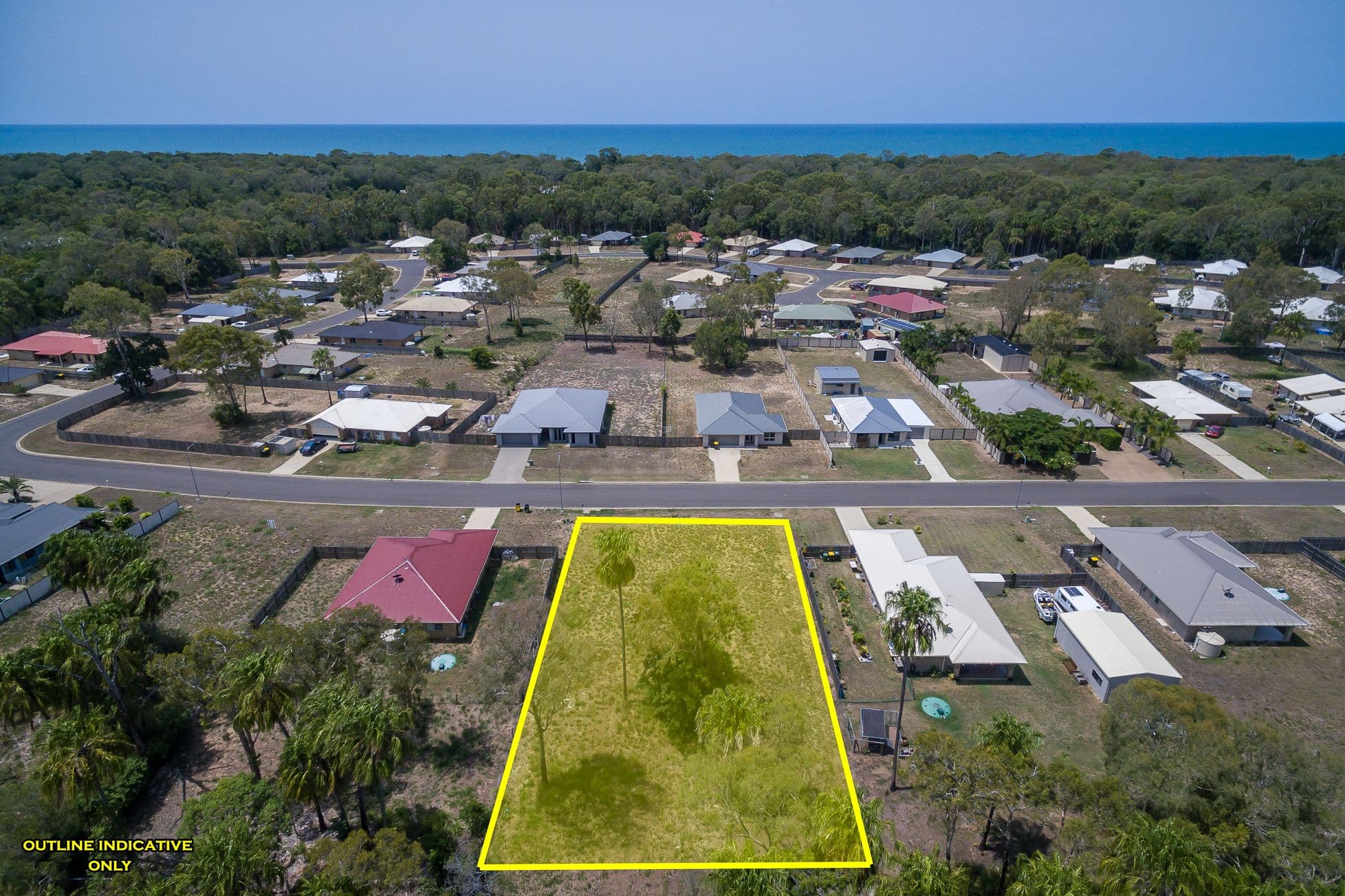 33 Regency Road, Moore Park Beach QLD 4670, Moore Park Beach - Image 1