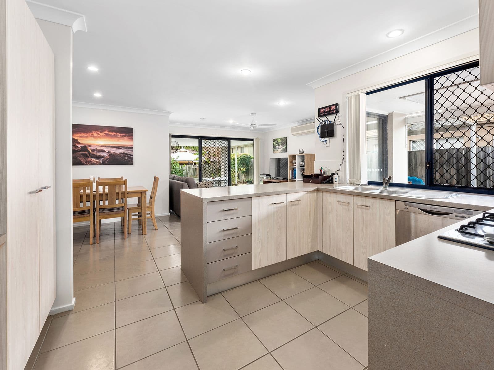 39 Cyperus Crescent, Carseldine QLD 4034, Carseldine - Thumbnail 8