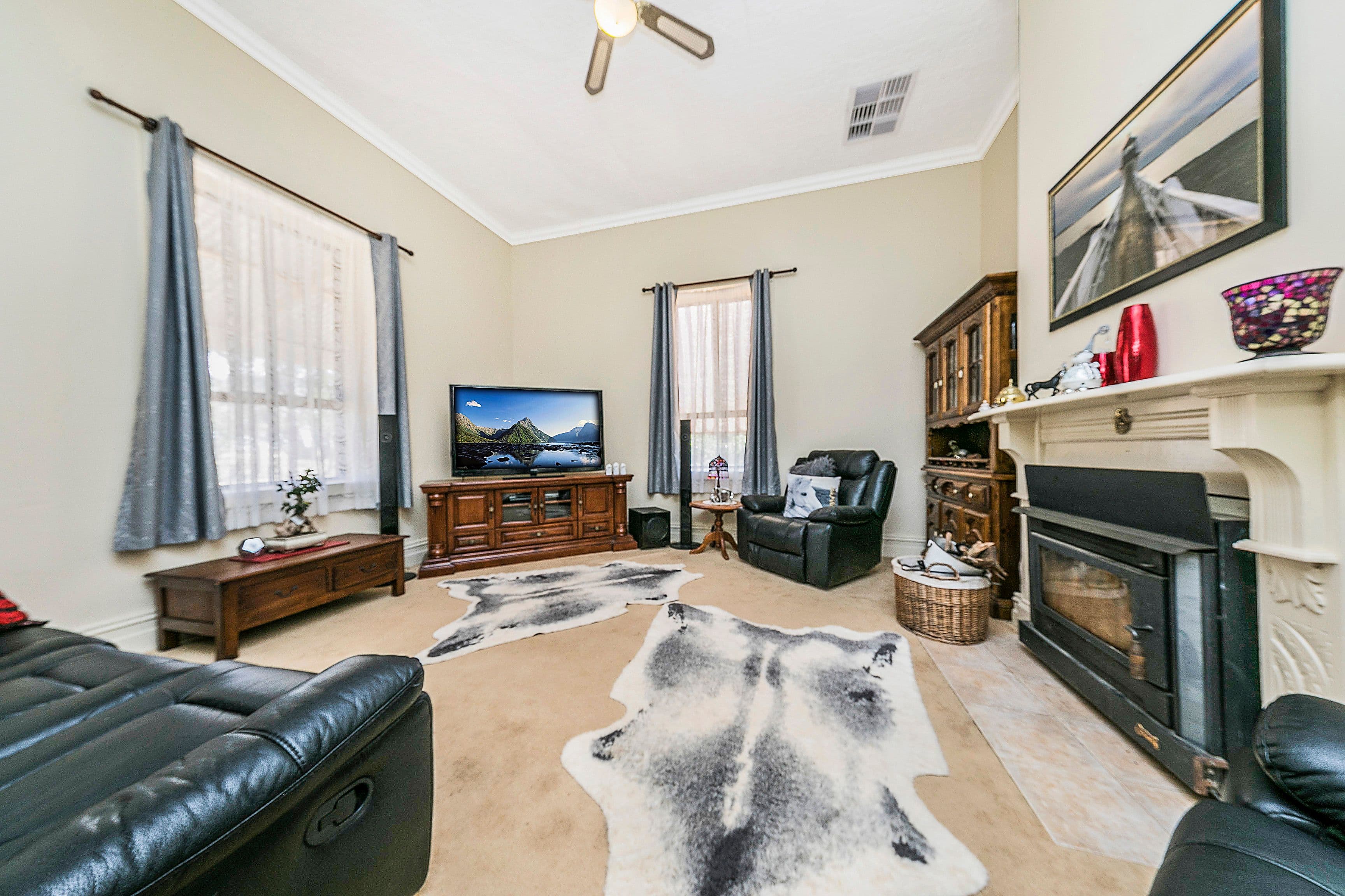 17 Pinkerton Road, Hamley Bridge SA 5401, Hamley Bridge - Thumbnail 3