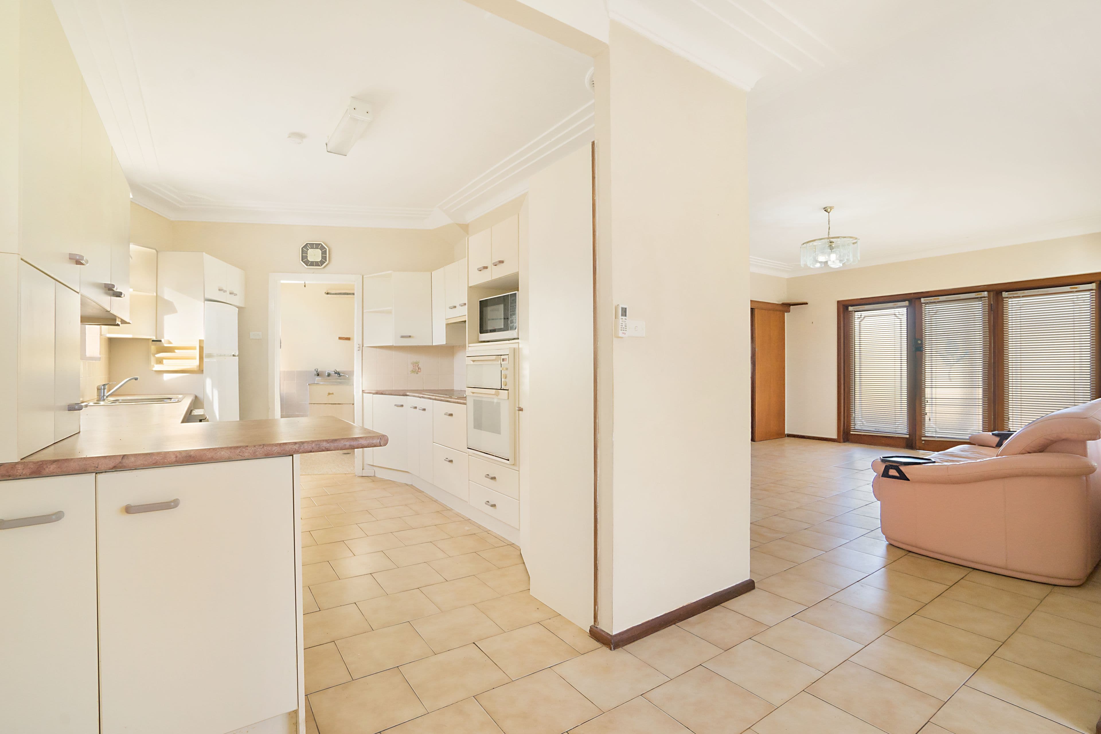 8 Azalea Avenue, Woy Woy - Thumbnail 5