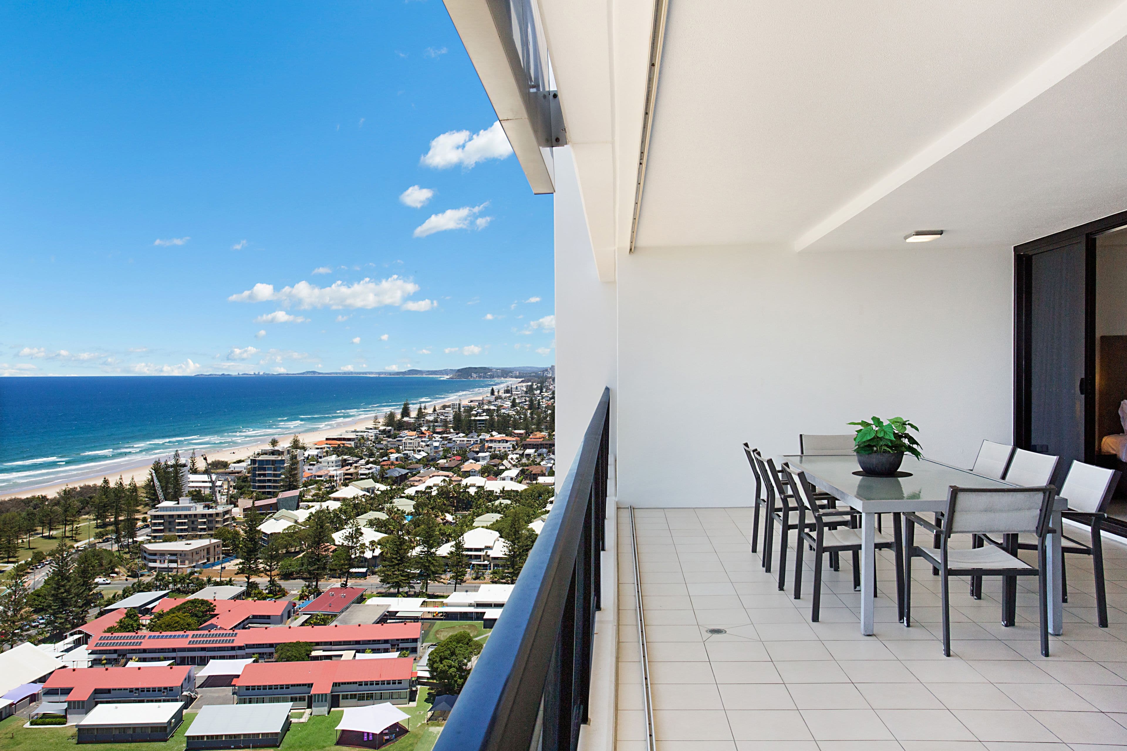 2502 'Ultra' 14 George Avenue, BROADBEACH QLD 4218, Broadbeach - Thumbnail 2