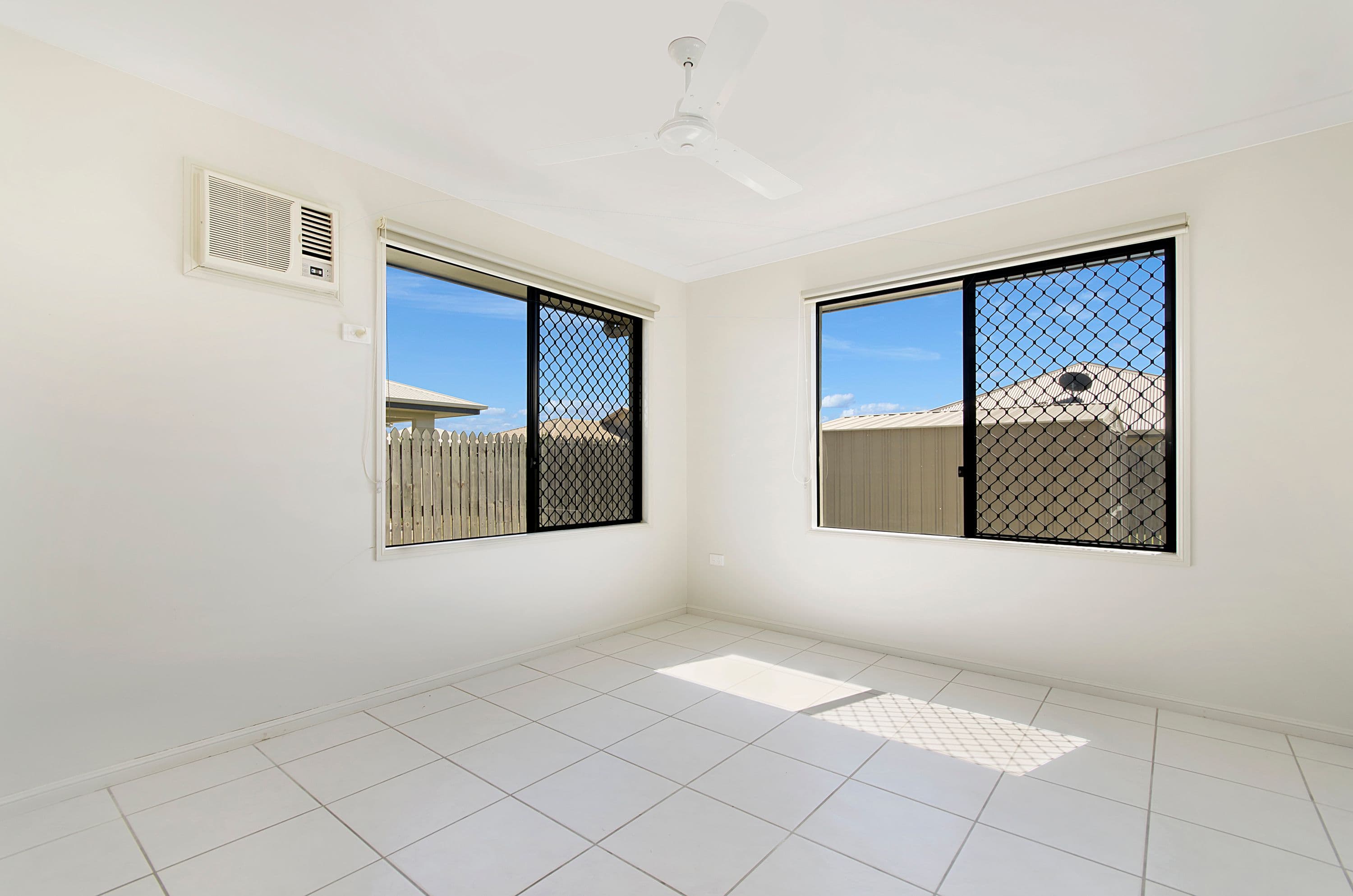 9 Peregrine Avenue, Kelso QLD 4815, Kelso - Thumbnail 5