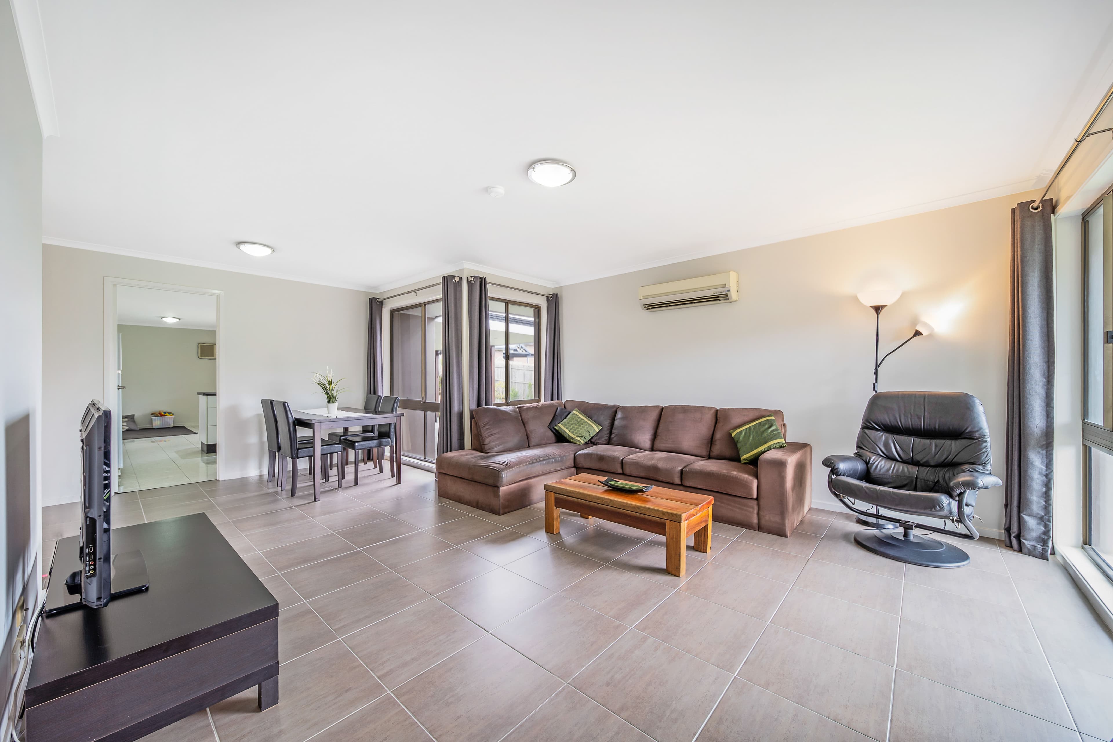 13 Everest Street, Daisy Hill QLD 4127, Daisy Hill - Thumbnail 4