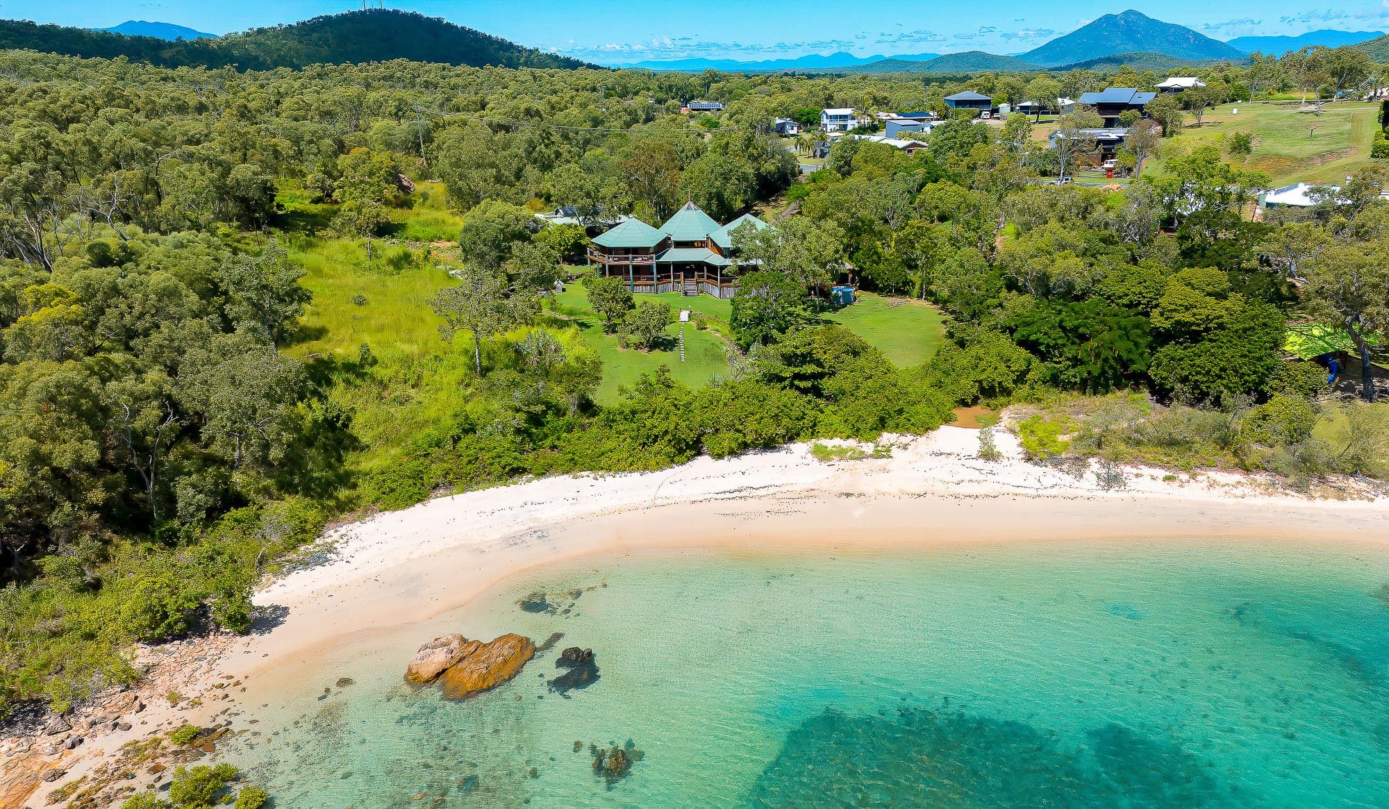 2 Gloucester Avenue, Hideaway Bay QLD 4800, Hideaway Bay - Thumbnail 3