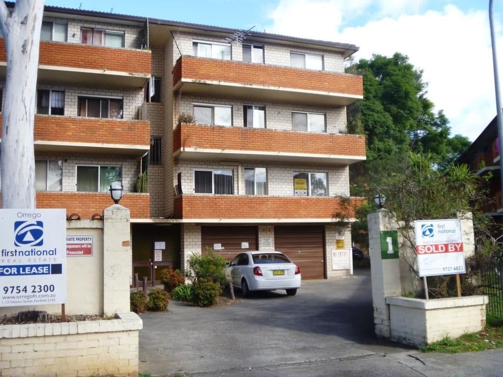 1 Waterside Crescent, Carramar - Image 1