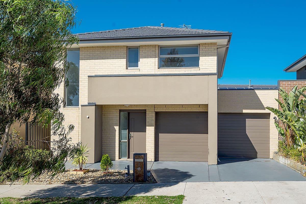 5 Versant Drive, Craigieburn VIC 3064, Craigieburn - Image 1