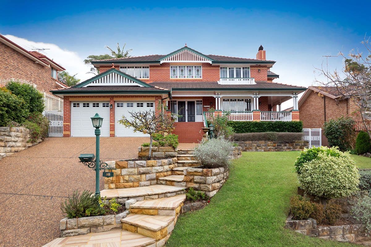 35 Wardell Drive, Barden Ridge - Image 1