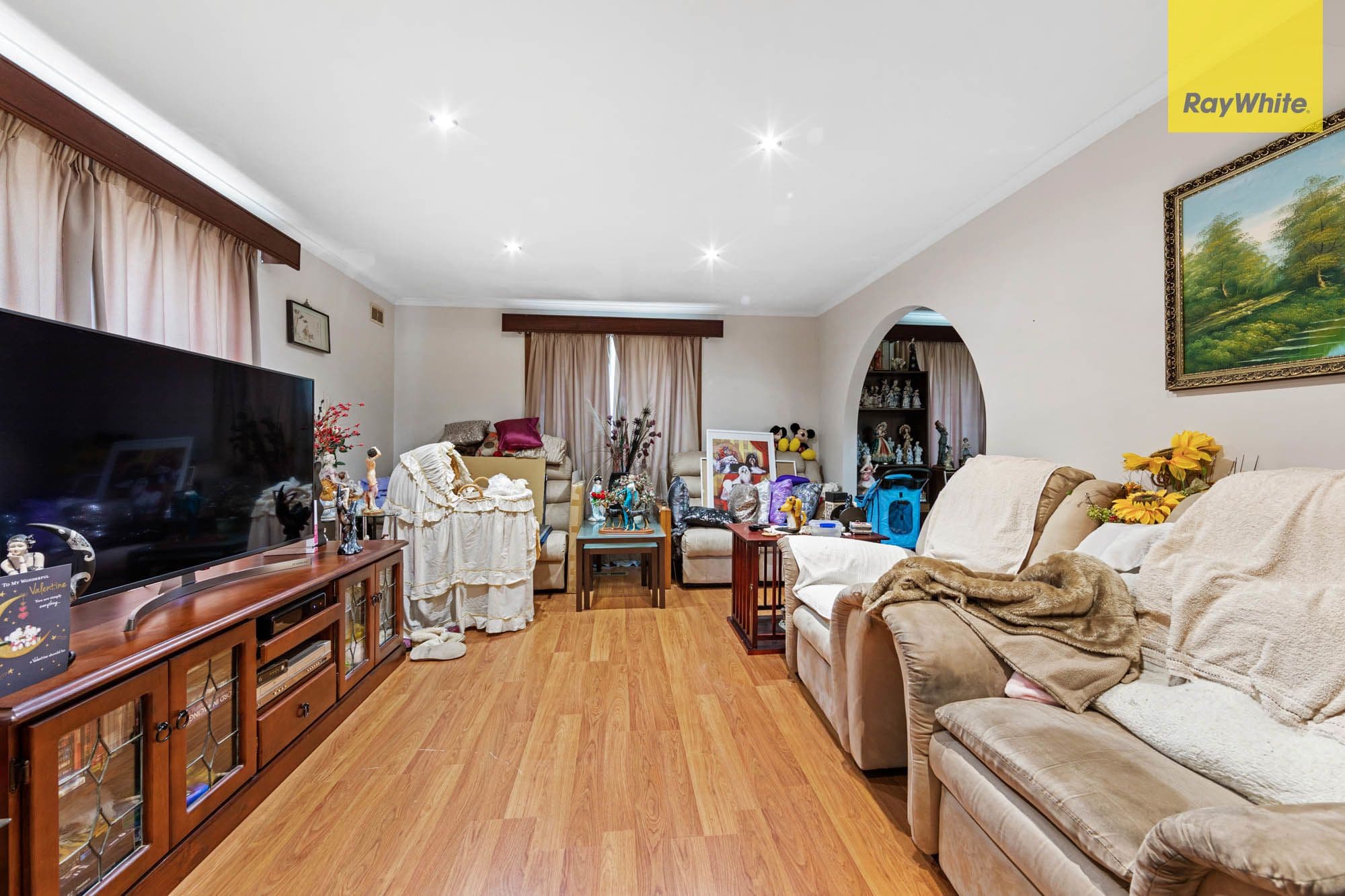 21 Bundeena Avenue, Kealba VIC 3021, Kealba - Thumbnail 2