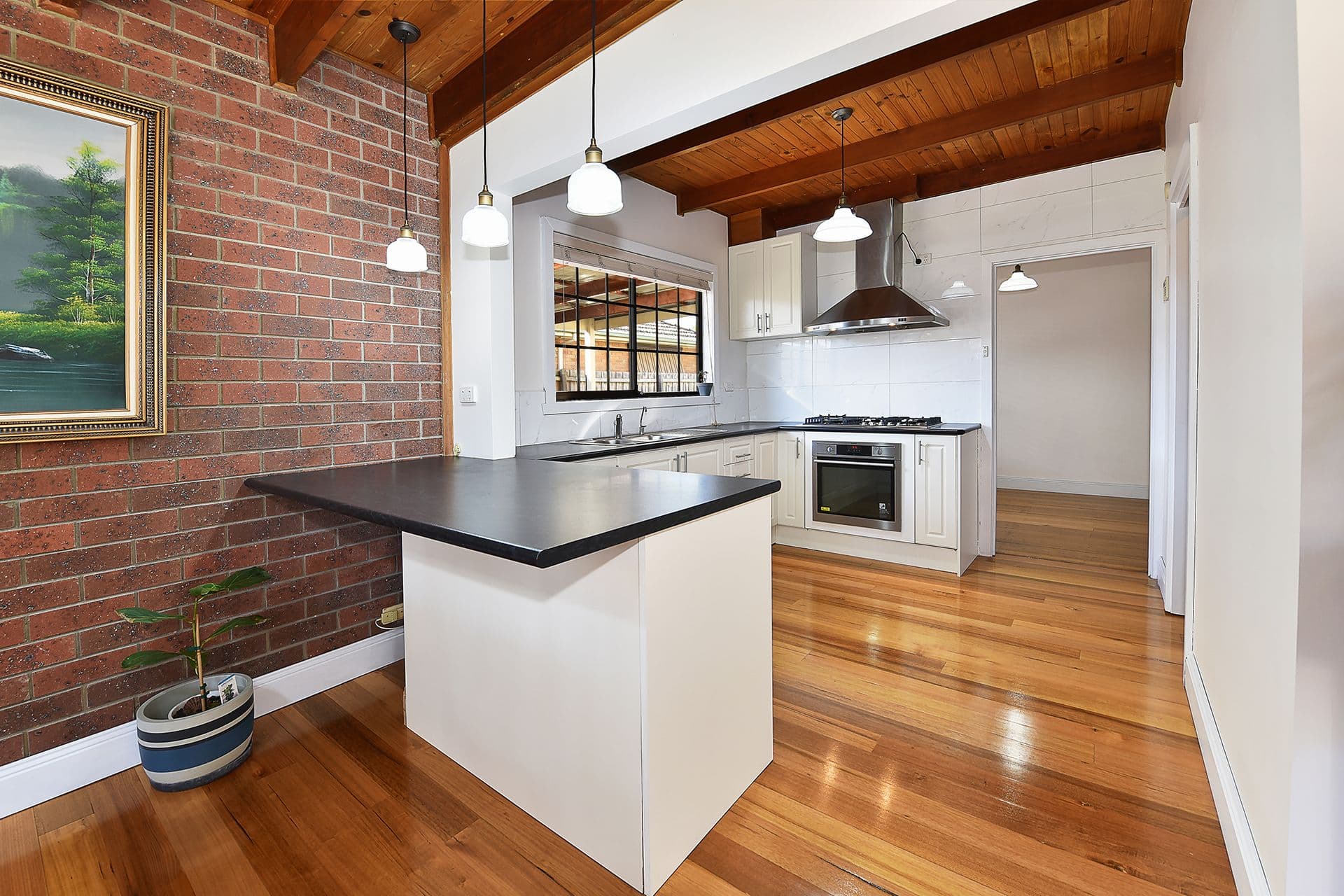 4 Cuthbert Road, Reservoir VIC 3073, Reservoir - Thumbnail 5