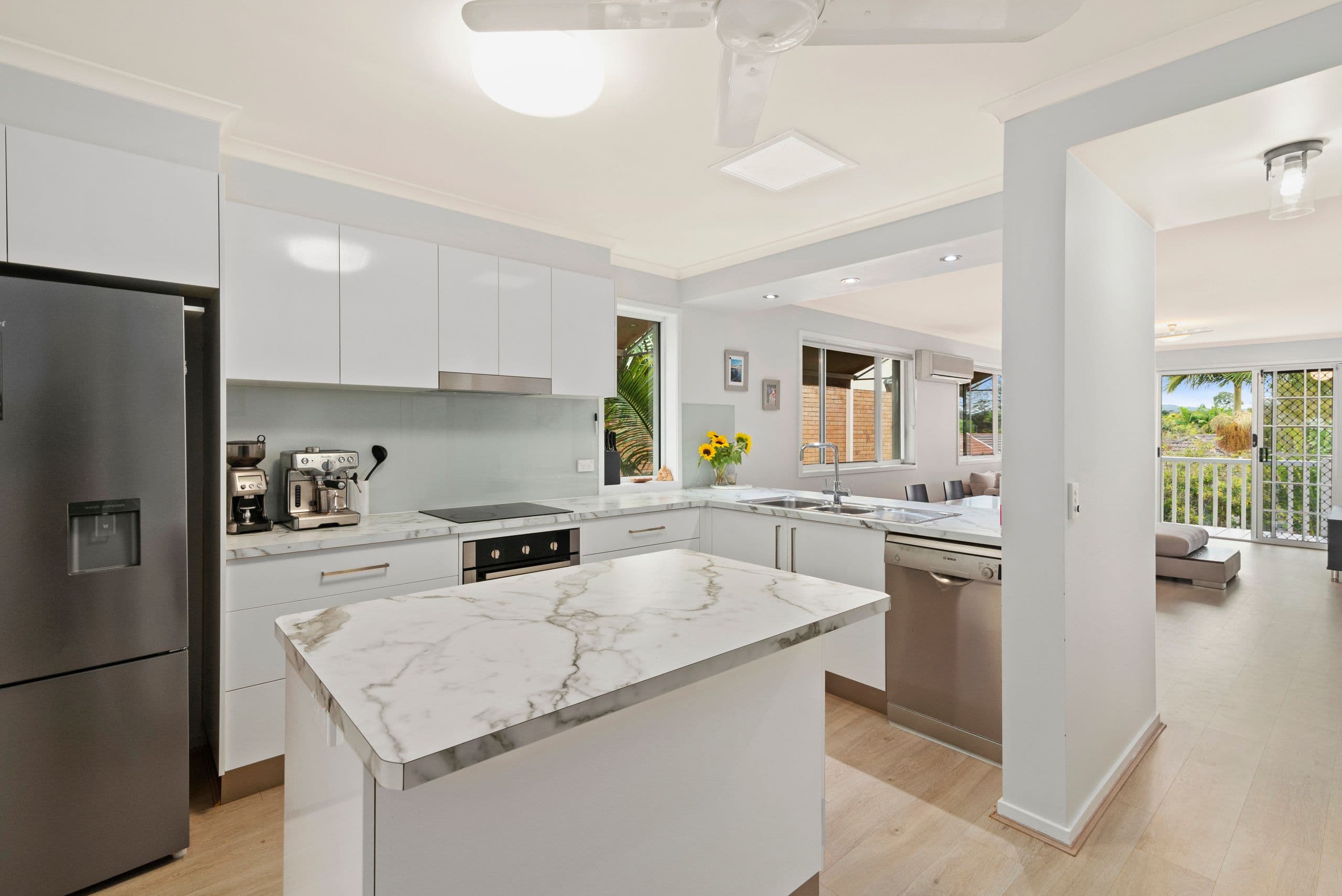 12B Waterdown Drive, Elanora QLD 4221, Elanora - Thumbnail 6