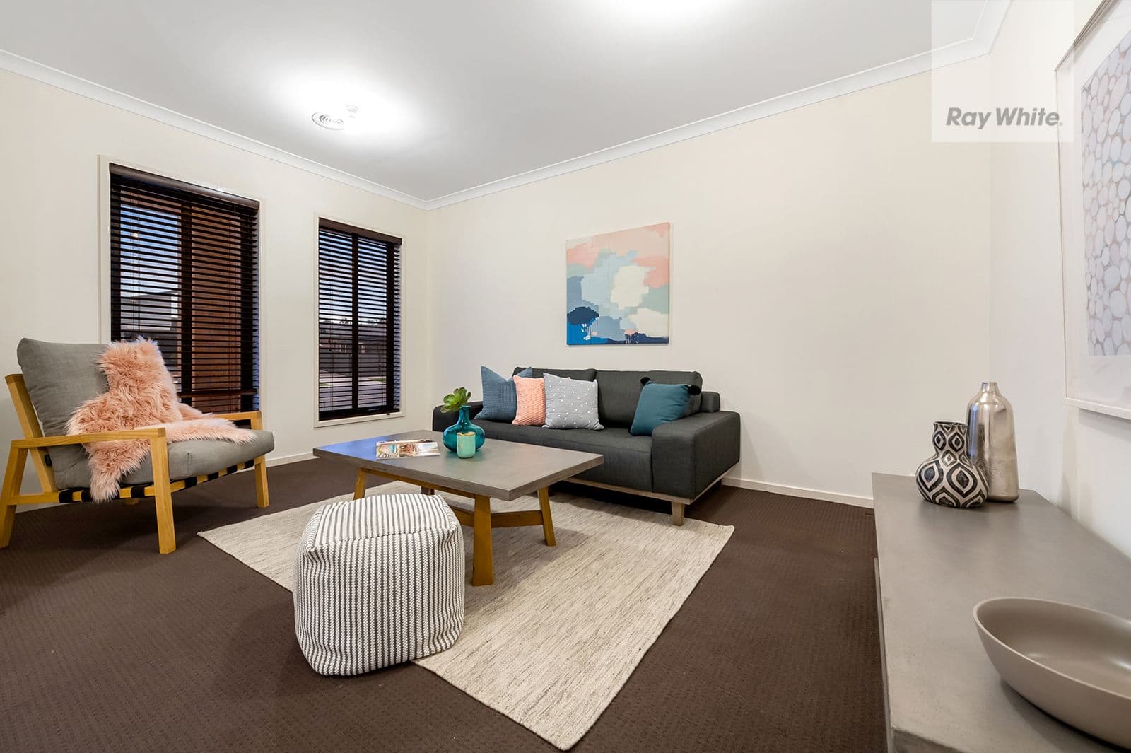 304 Waterview Boulevard, Craigieburn VIC 3064, Craigieburn - Thumbnail 2