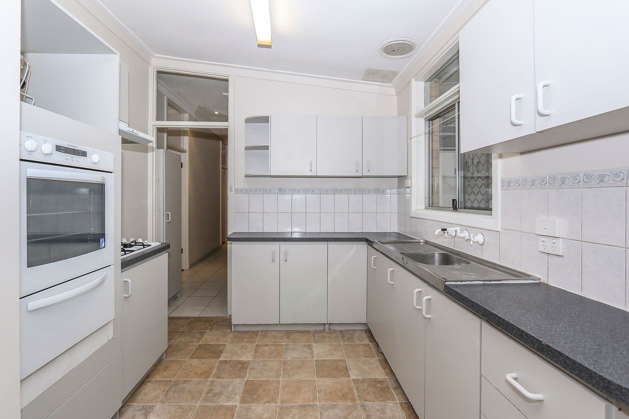 45 Bradshaw Street, Eden Hill WA 6054, Eden Hill - Thumbnail 3