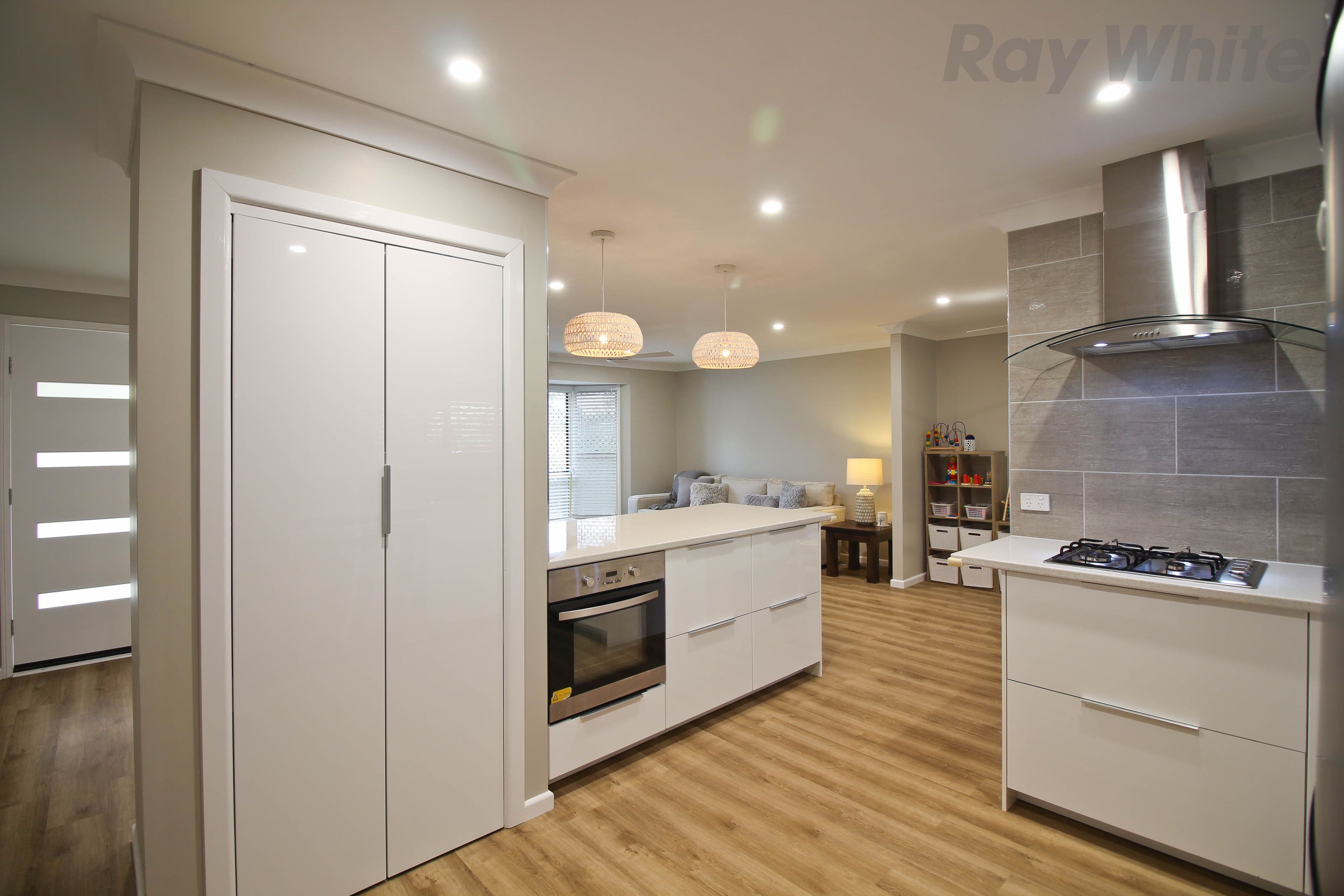 7 Jonquil Circuit, Flinders View QLD 4305, Flinders View - Thumbnail 6