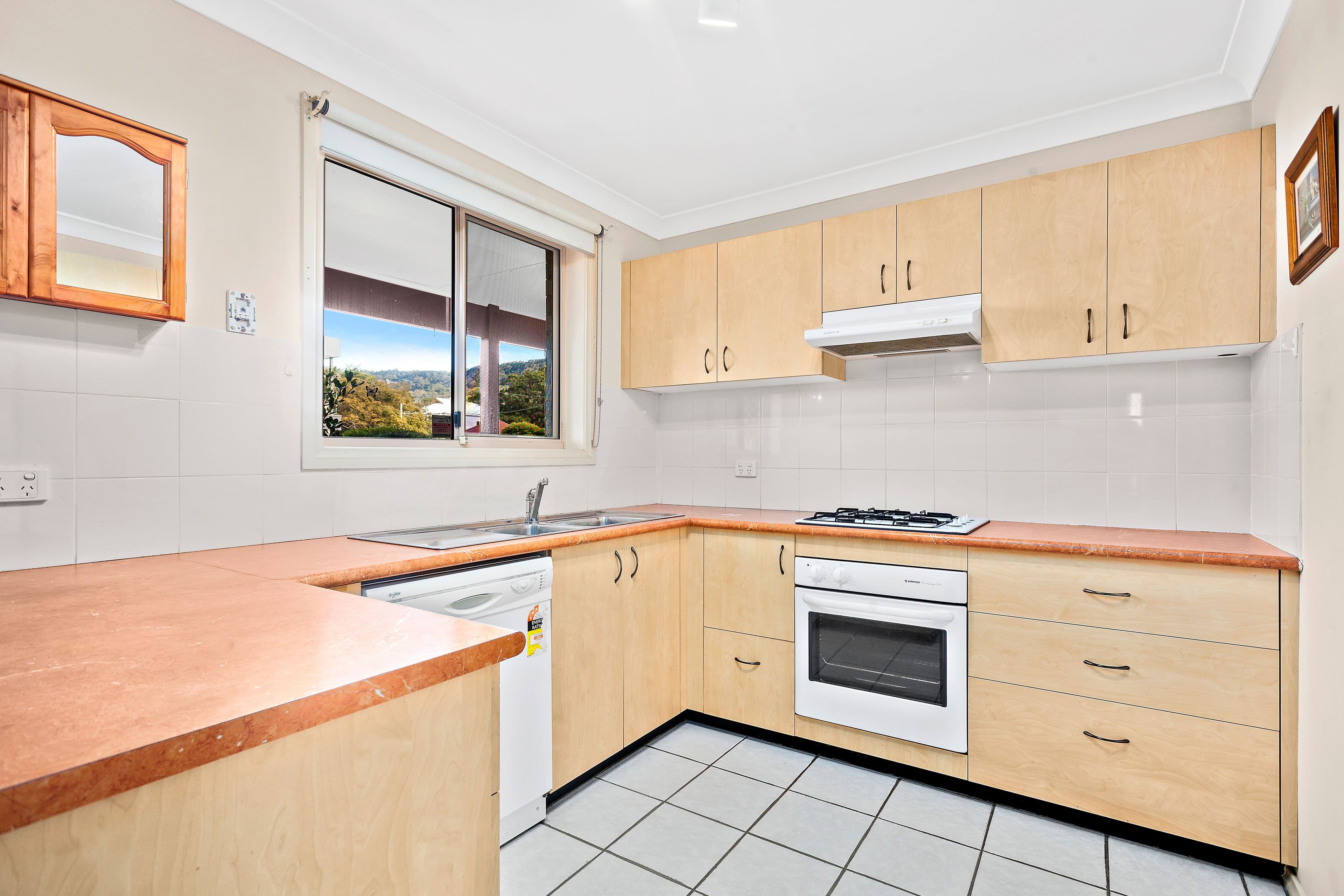 13 Henley Road, Thirroul NSW 2515, Thirroul - Thumbnail 6