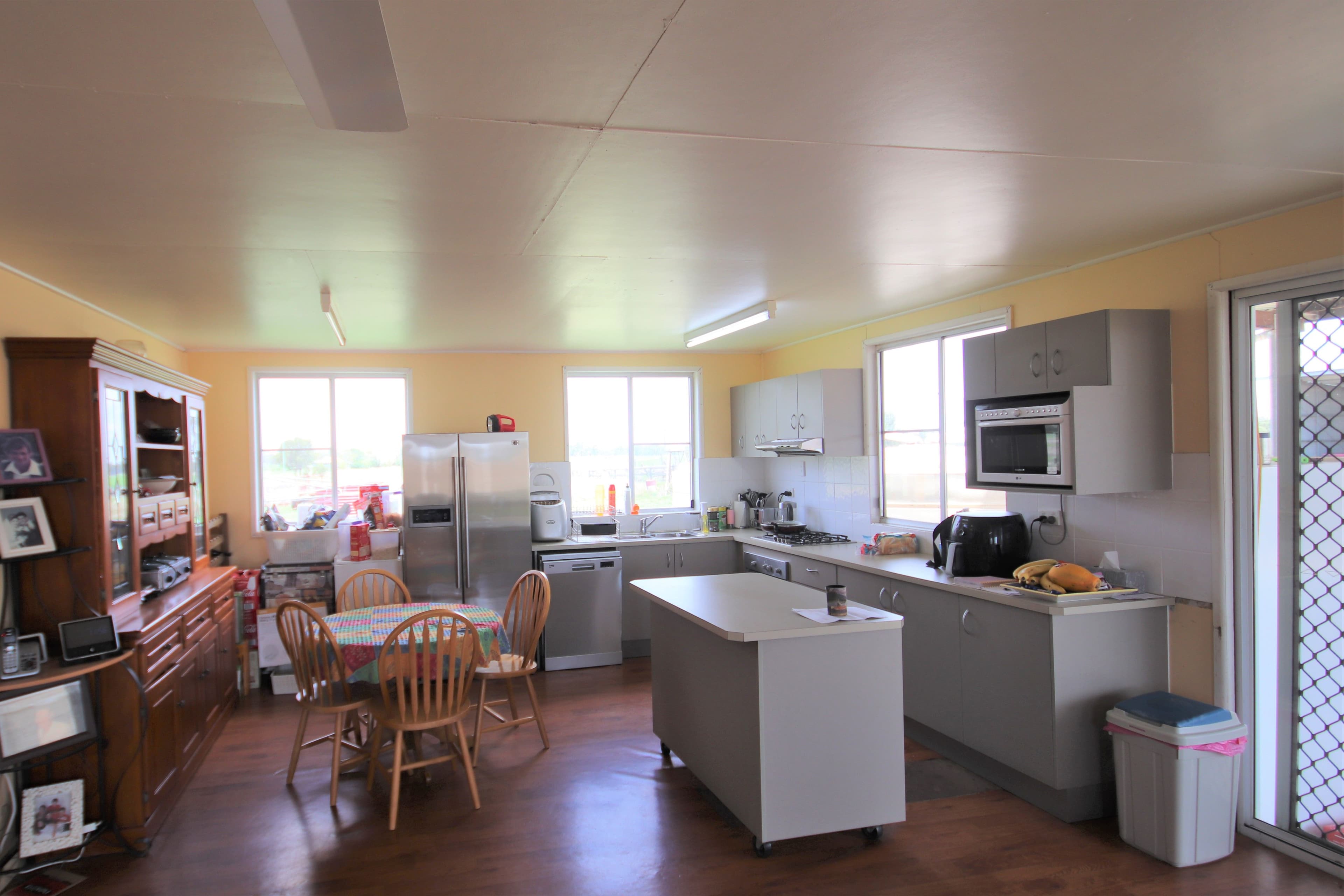 114 A Creek Road, Eidsvold QLD 4627, Eidsvold - Thumbnail 7