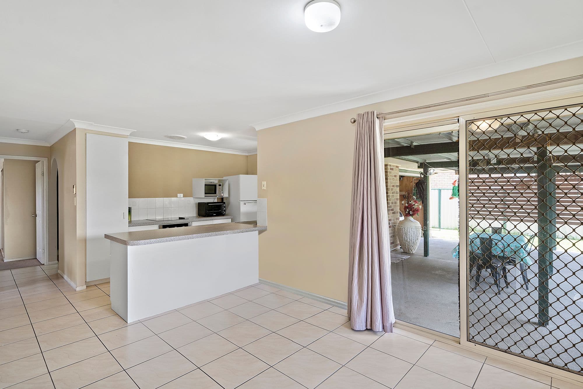 6 Kaiser Drive, Waterford West QLD 4133, Waterford West - Thumbnail 4
