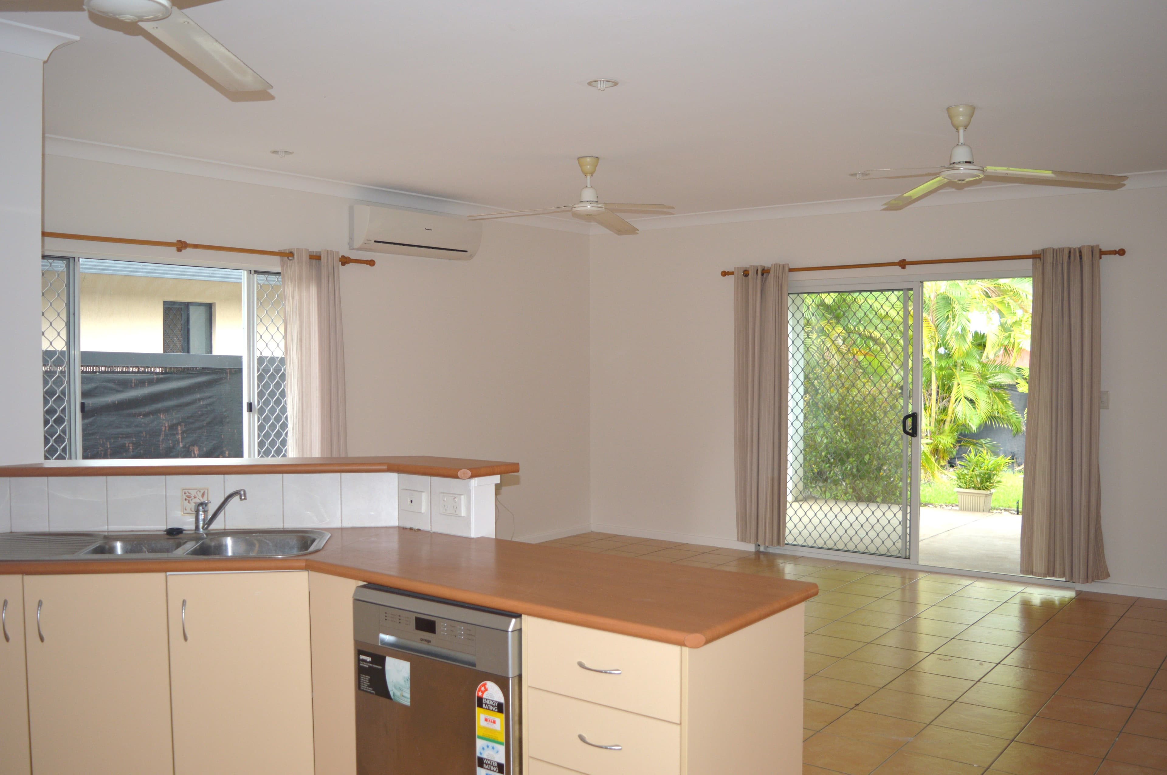 8 Pinkerton Close, Gunn NT 0832, Gunn - Thumbnail 2