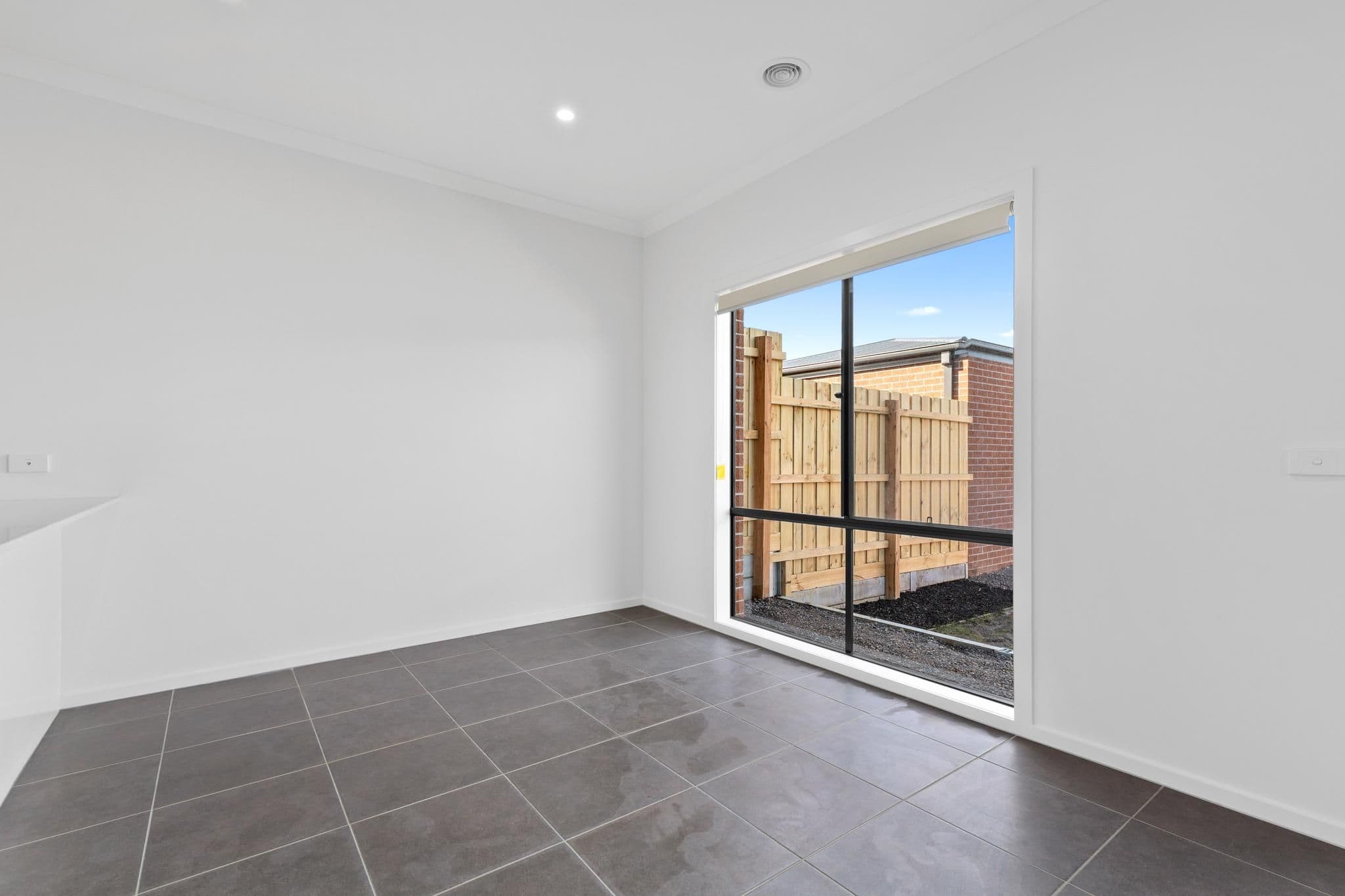 32 O'Brien Parade, Pakenham VIC 3810, Pakenham - Thumbnail 4