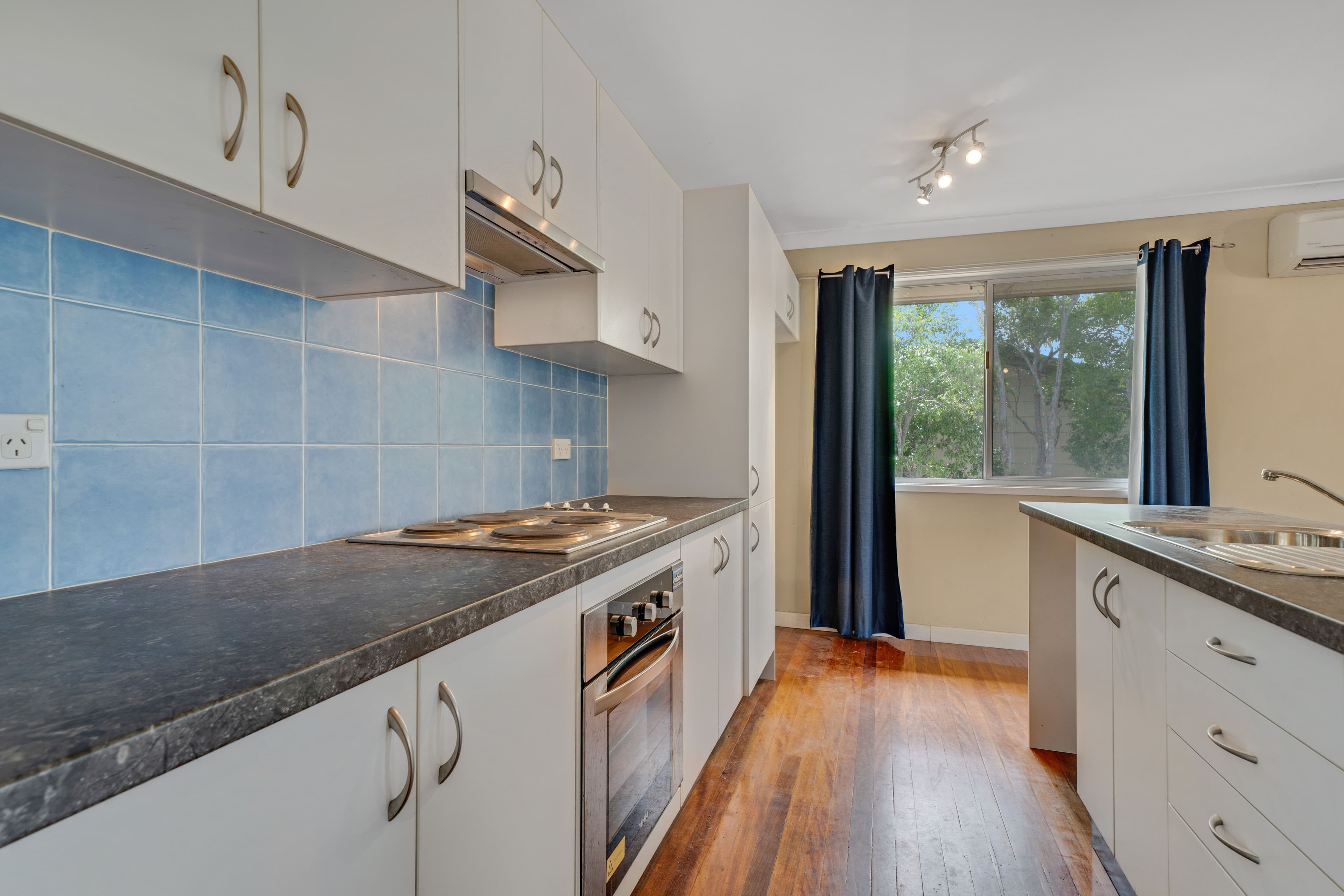 22 Maple Street, Kingston QLD 4114, Kingston - Thumbnail 4