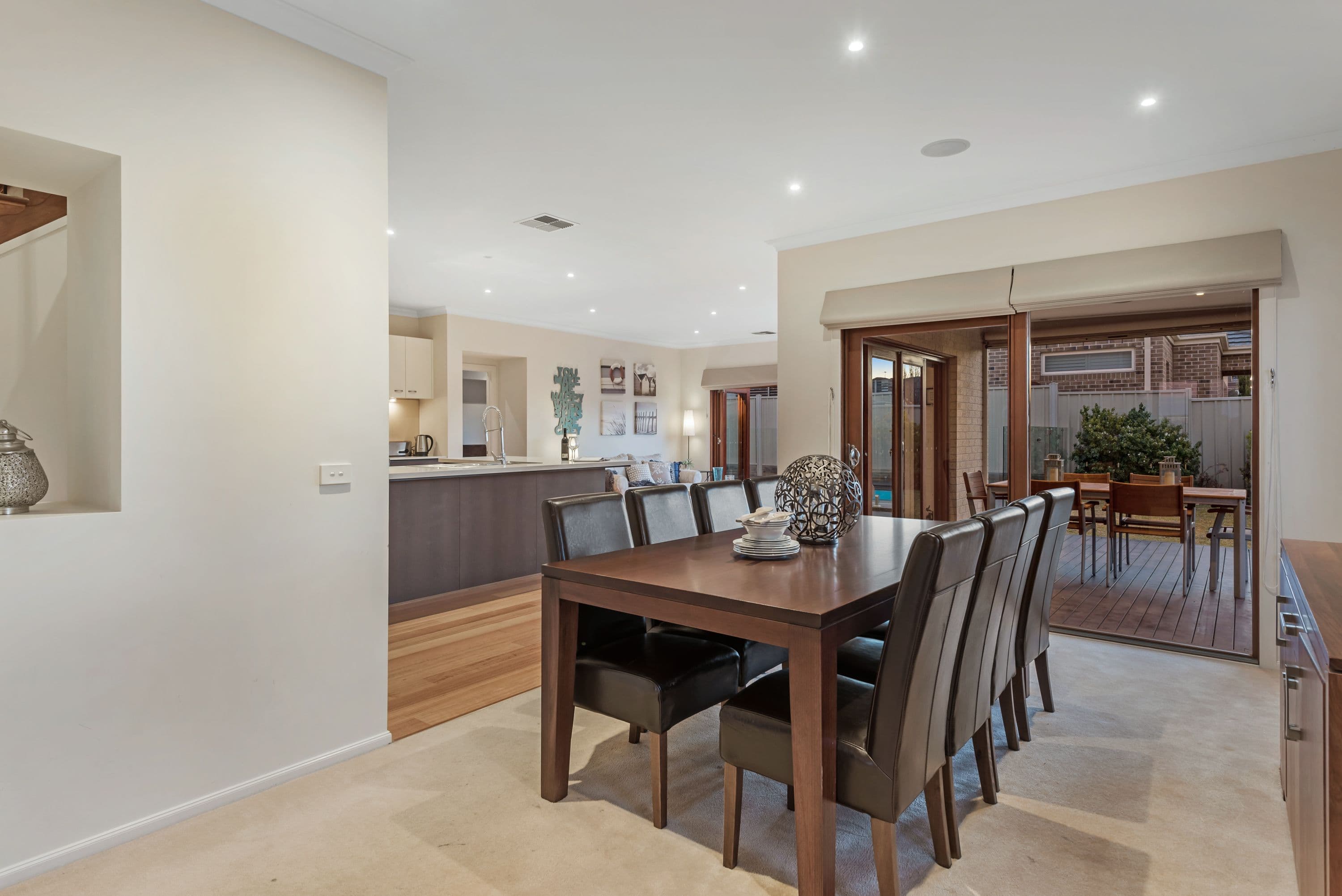 2 The Ridge, Caroline Springs VIC 3023, Caroline Springs - Thumbnail 7
