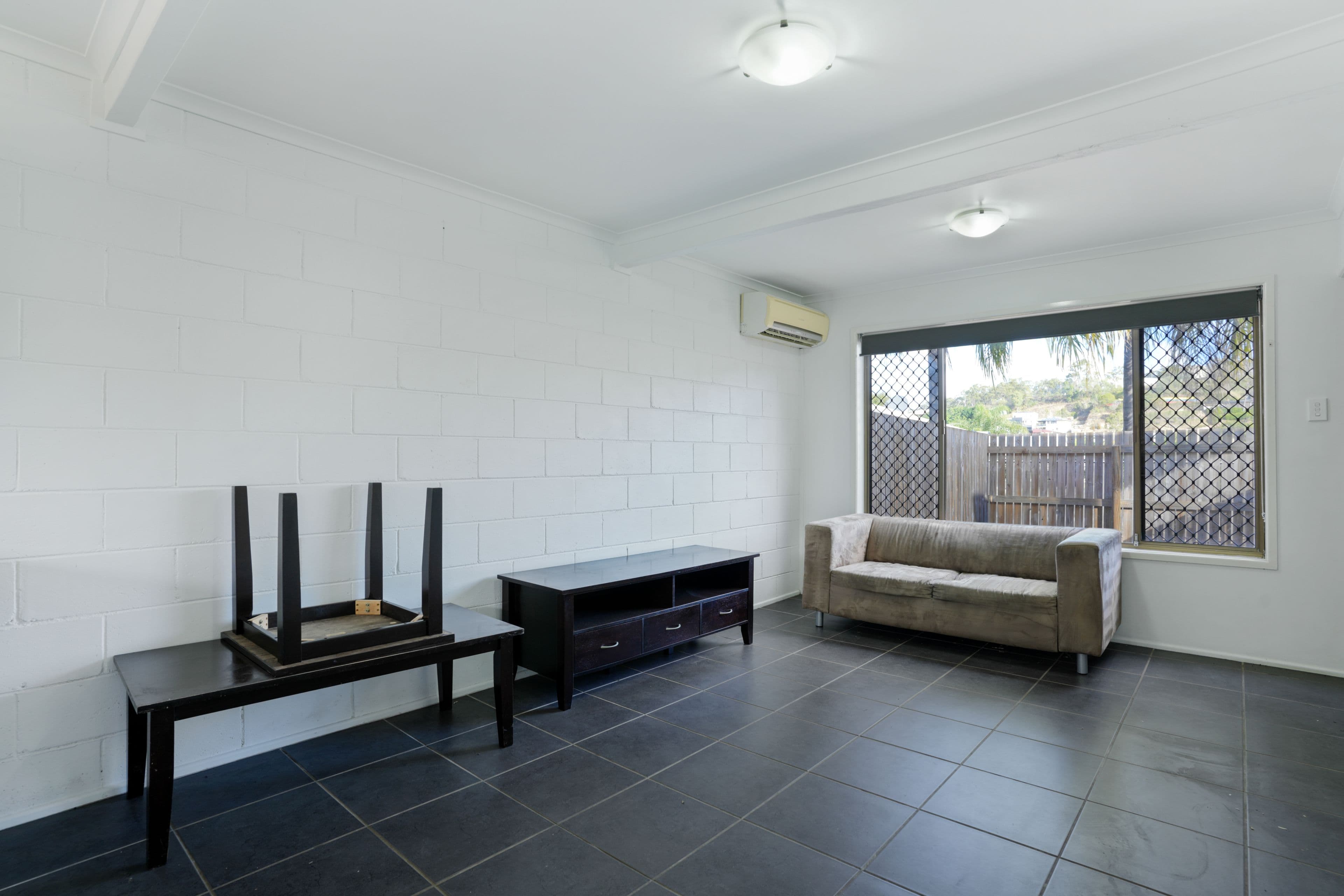 2/68 Ann Street, South Gladstone QLD 4680, South Gladstone - Thumbnail 3