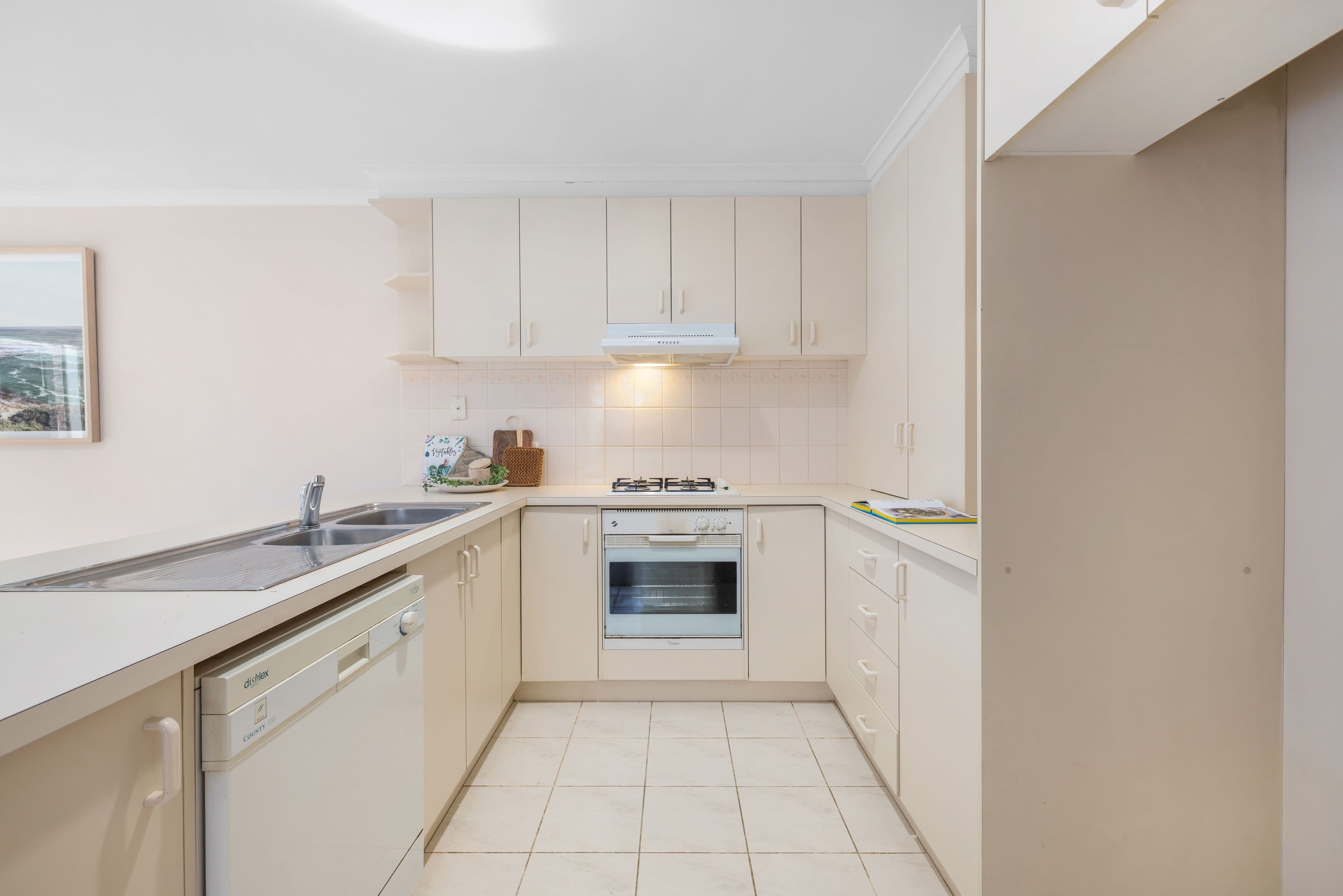 3 Parkview Drive, Aspendale VIC 3195, Aspendale - Thumbnail 4