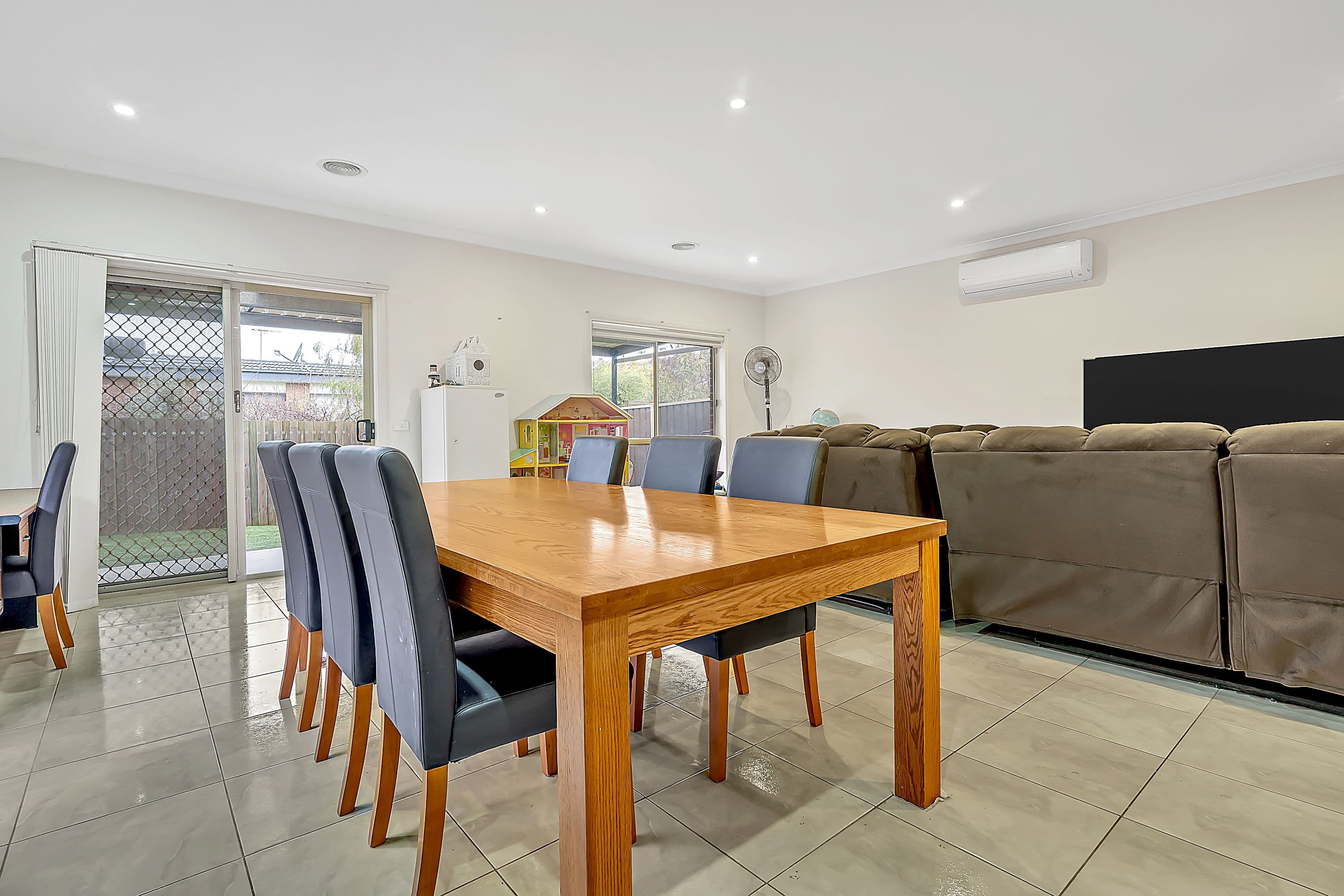 17 Acland Street, Craigieburn VIC 3064, Craigieburn - Thumbnail 7