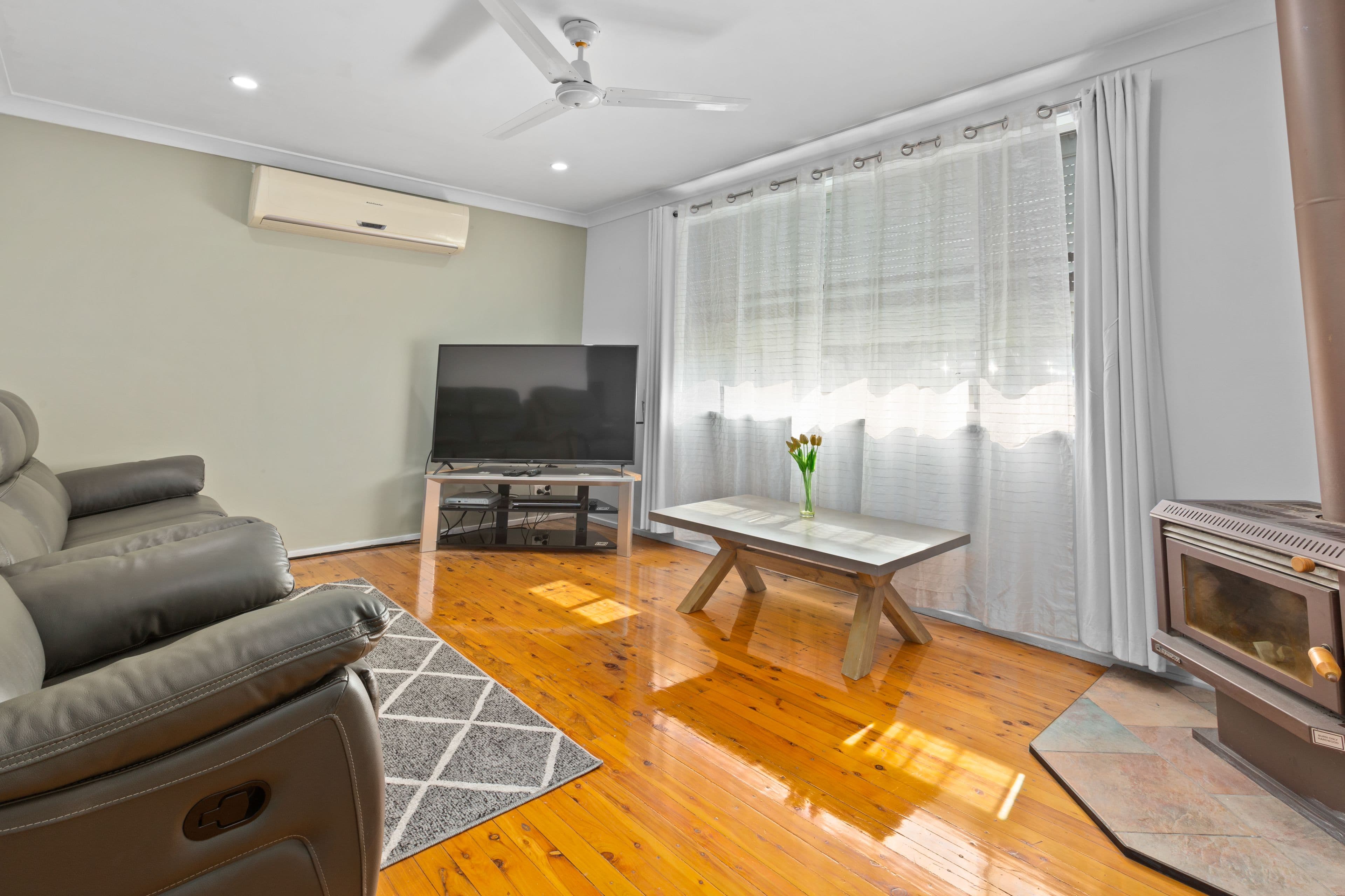 3 Armstrong Place, Dean Park NSW 2761, Dean Park - Thumbnail 2