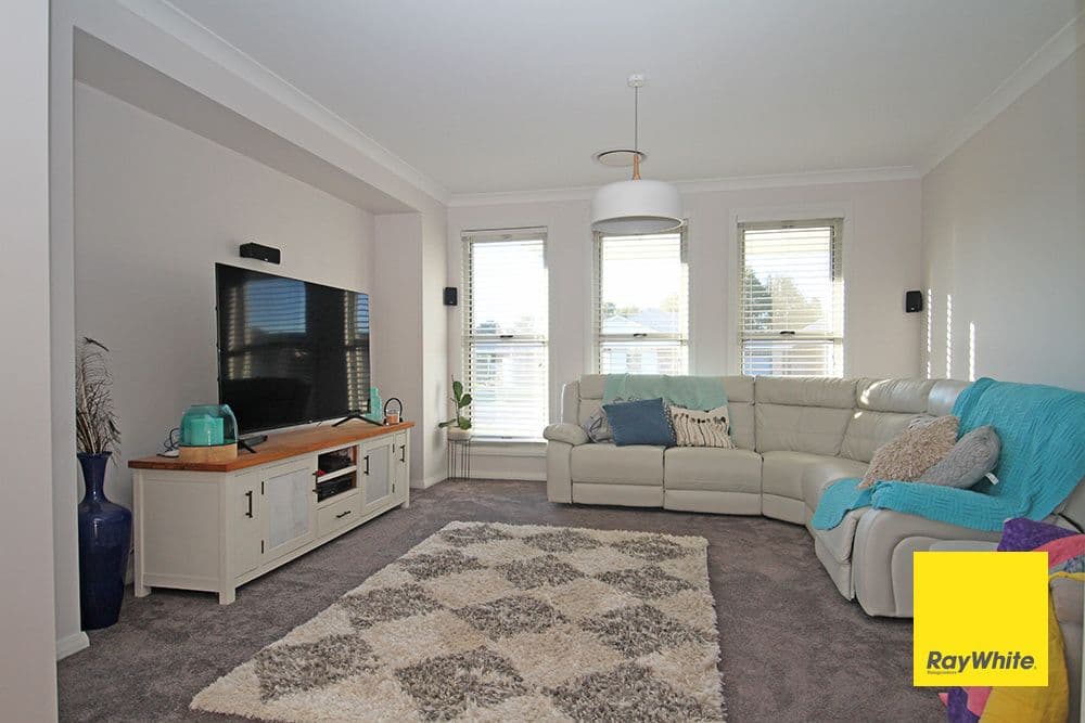 3 Ricketts Place, Bungendore NSW 2621, Bungendore - Thumbnail 2
