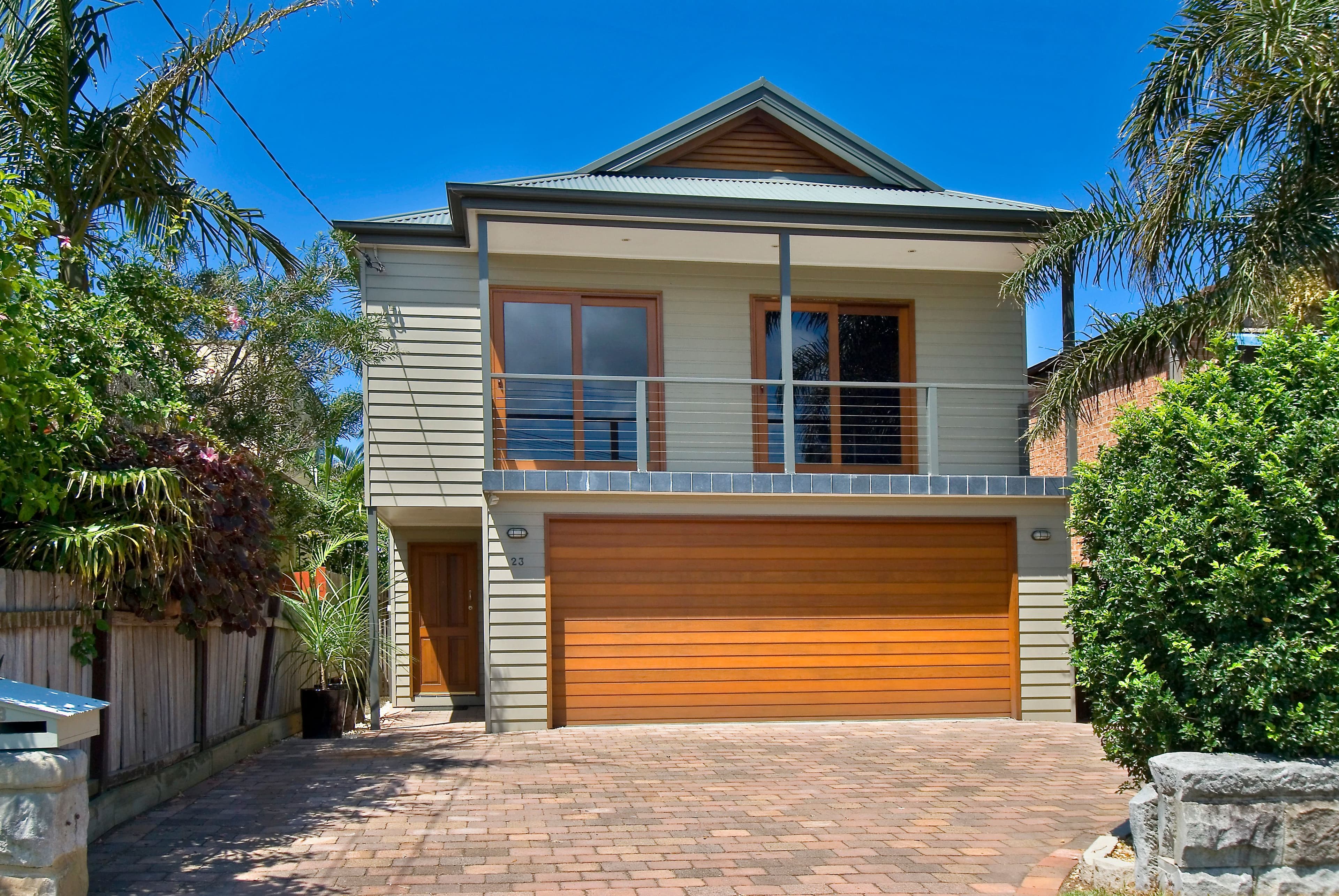 23 Griffin Road, North Curl Curl - Image 1