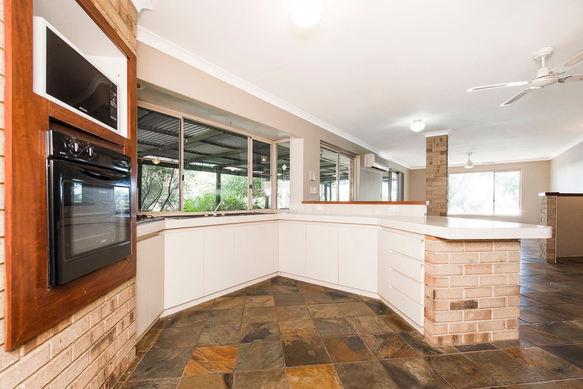 75 Ridgewood Loop, Bullsbrook WA 6084, Bullsbrook - Thumbnail 7