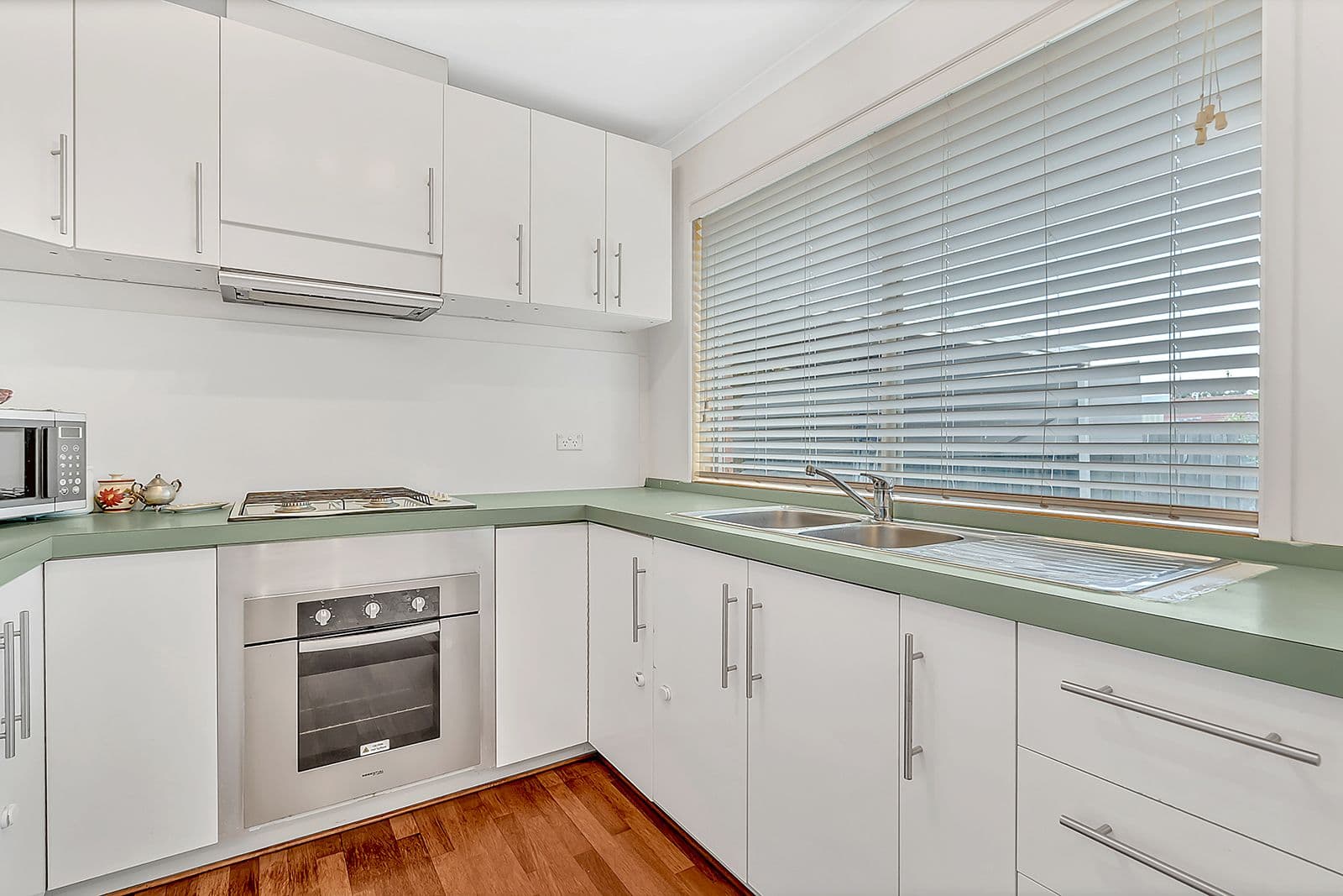 76 Banbury Crescent, Craigieburn VIC 3064, Craigieburn - Thumbnail 5