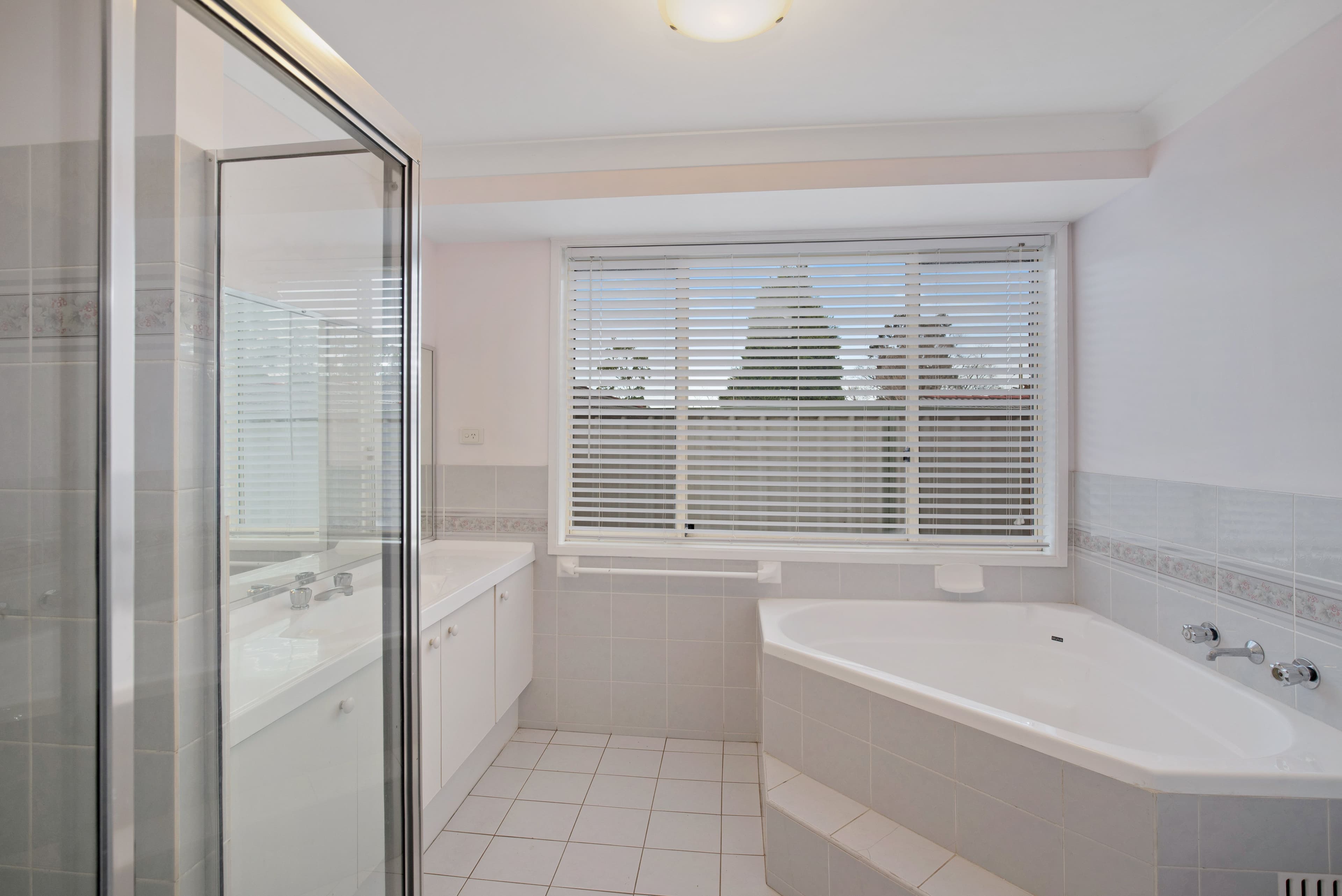 9 Proserpine Close, Ashtonfield - Thumbnail 8
