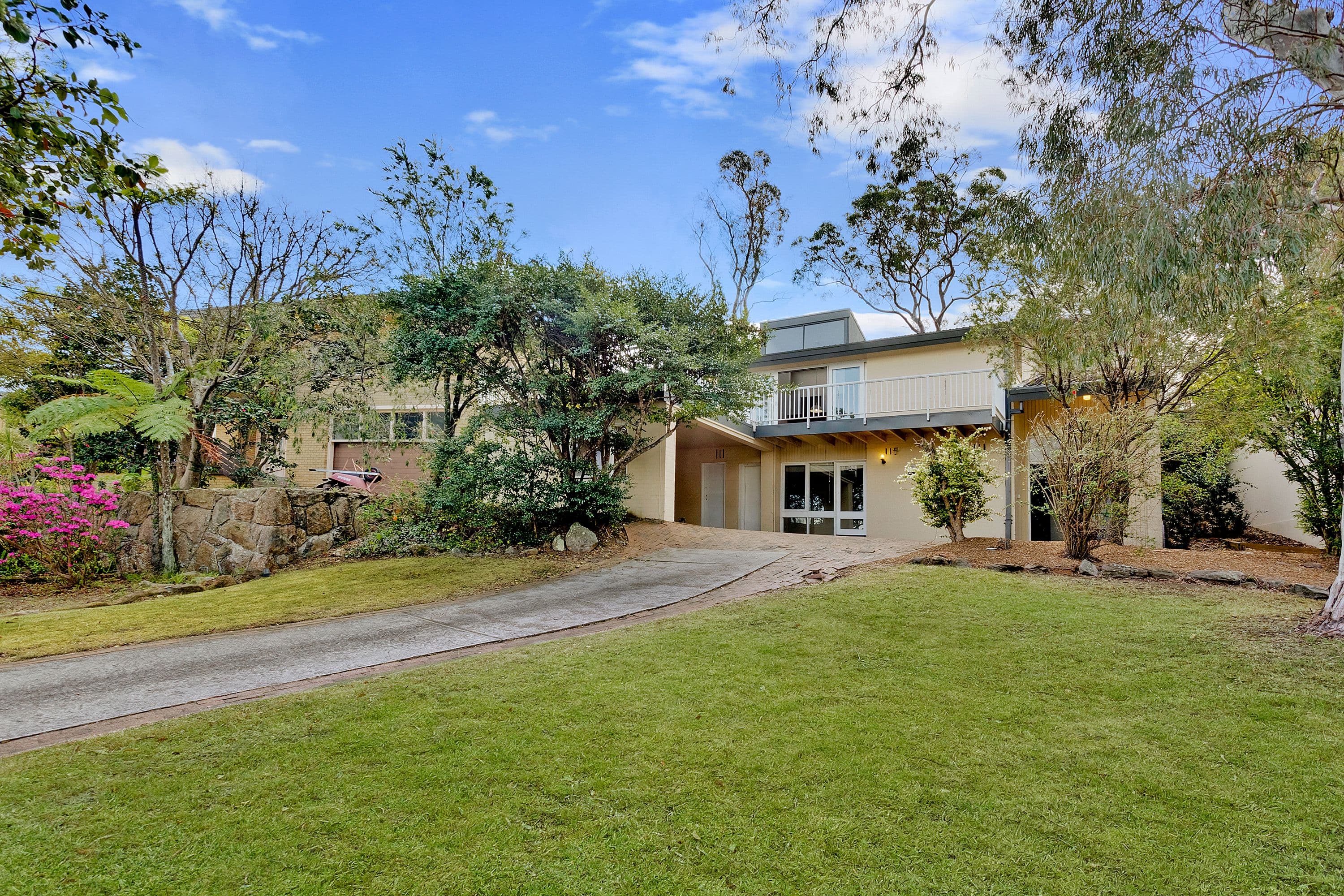 14 Adare Place, Killarney Heights - Thumbnail 2