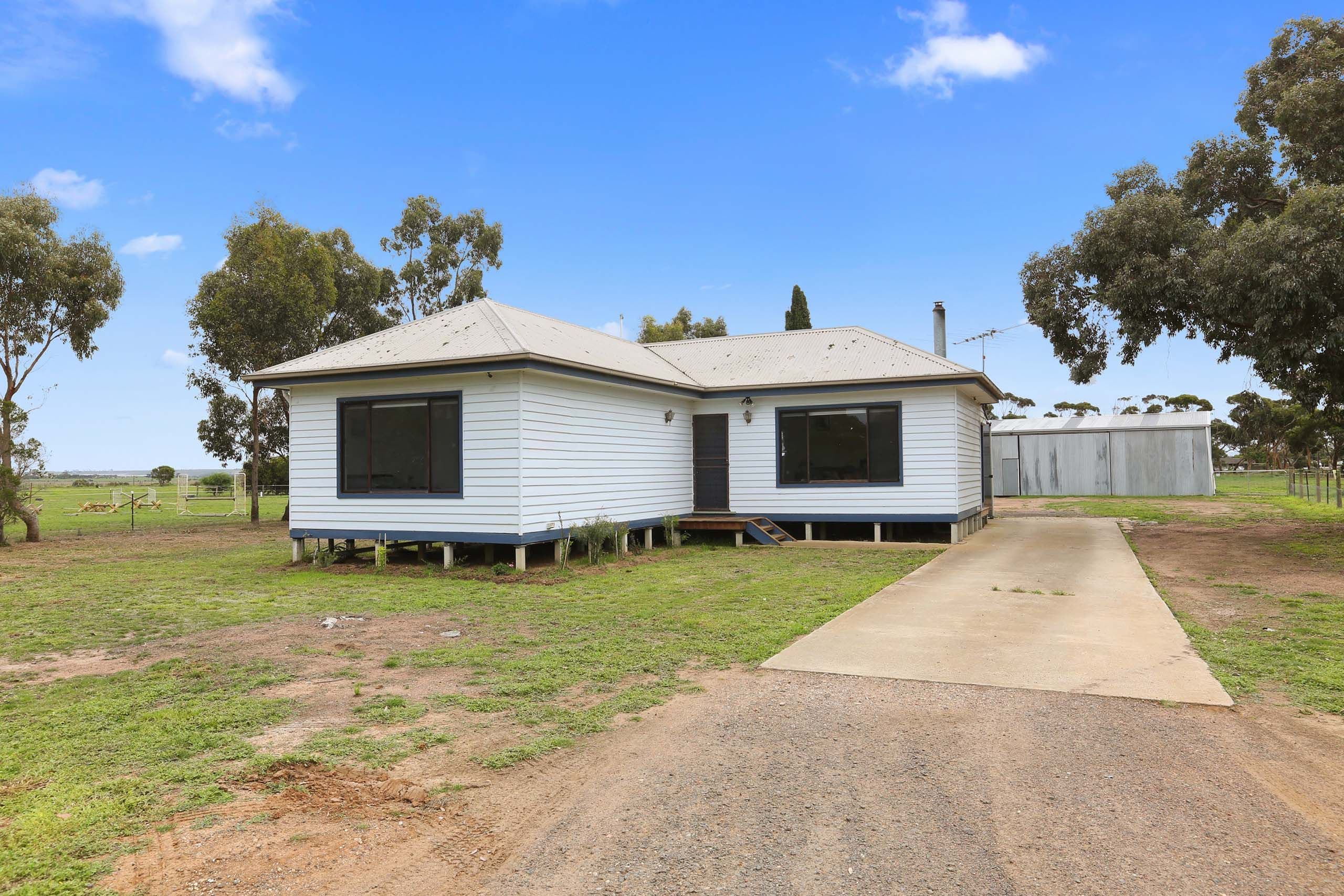 120 Coonawarra Drive, Avalon VIC 3212, Avalon - Image 1