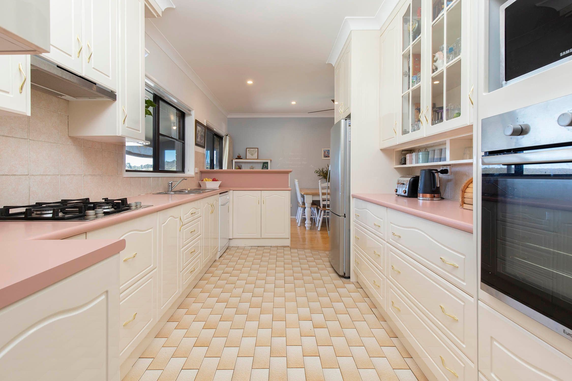 4 Mallon Street, Stroud NSW 2425, Stroud - Thumbnail 4