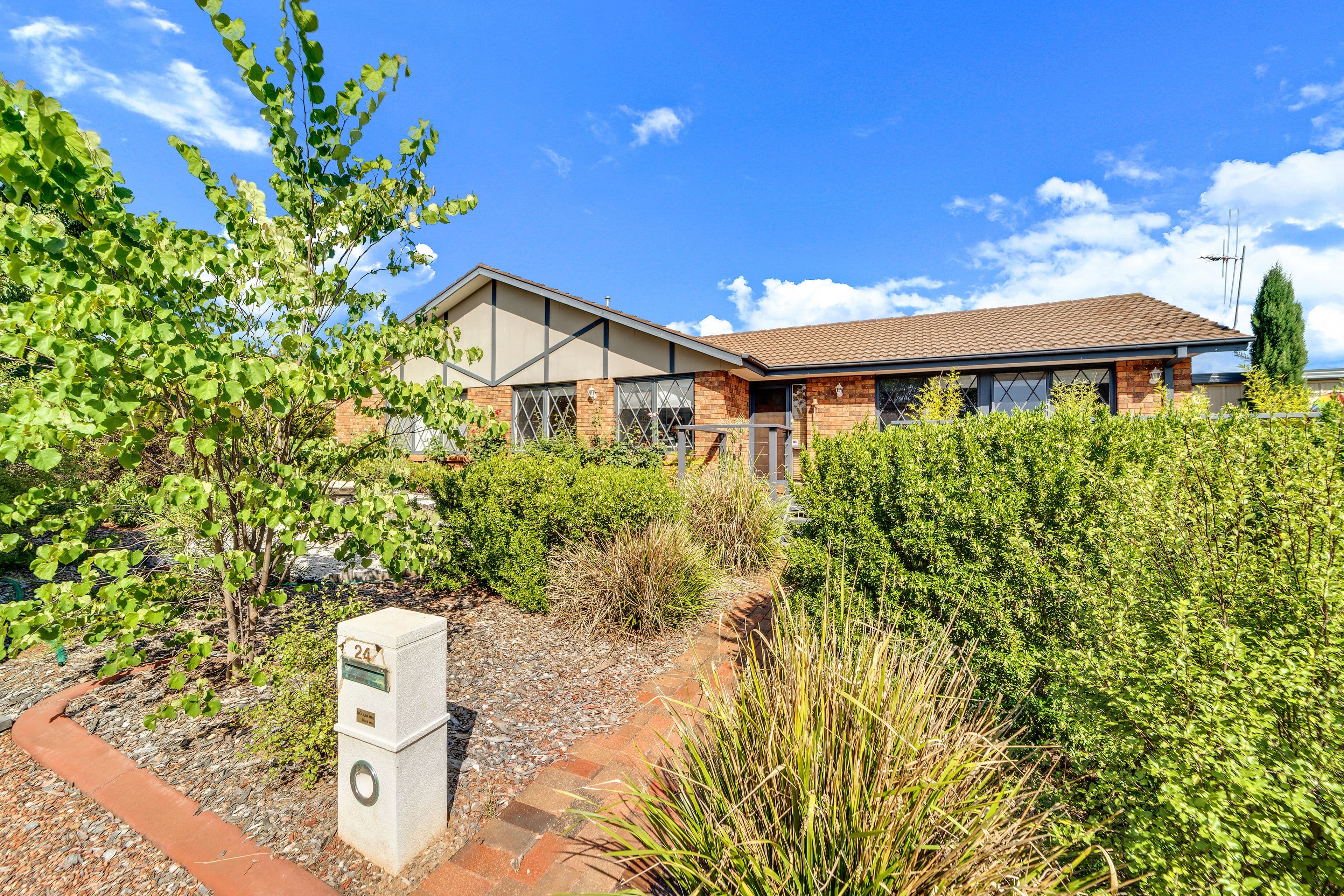 24 Burns Circuit, McKellar ACT 2617, McKellar - Image 1