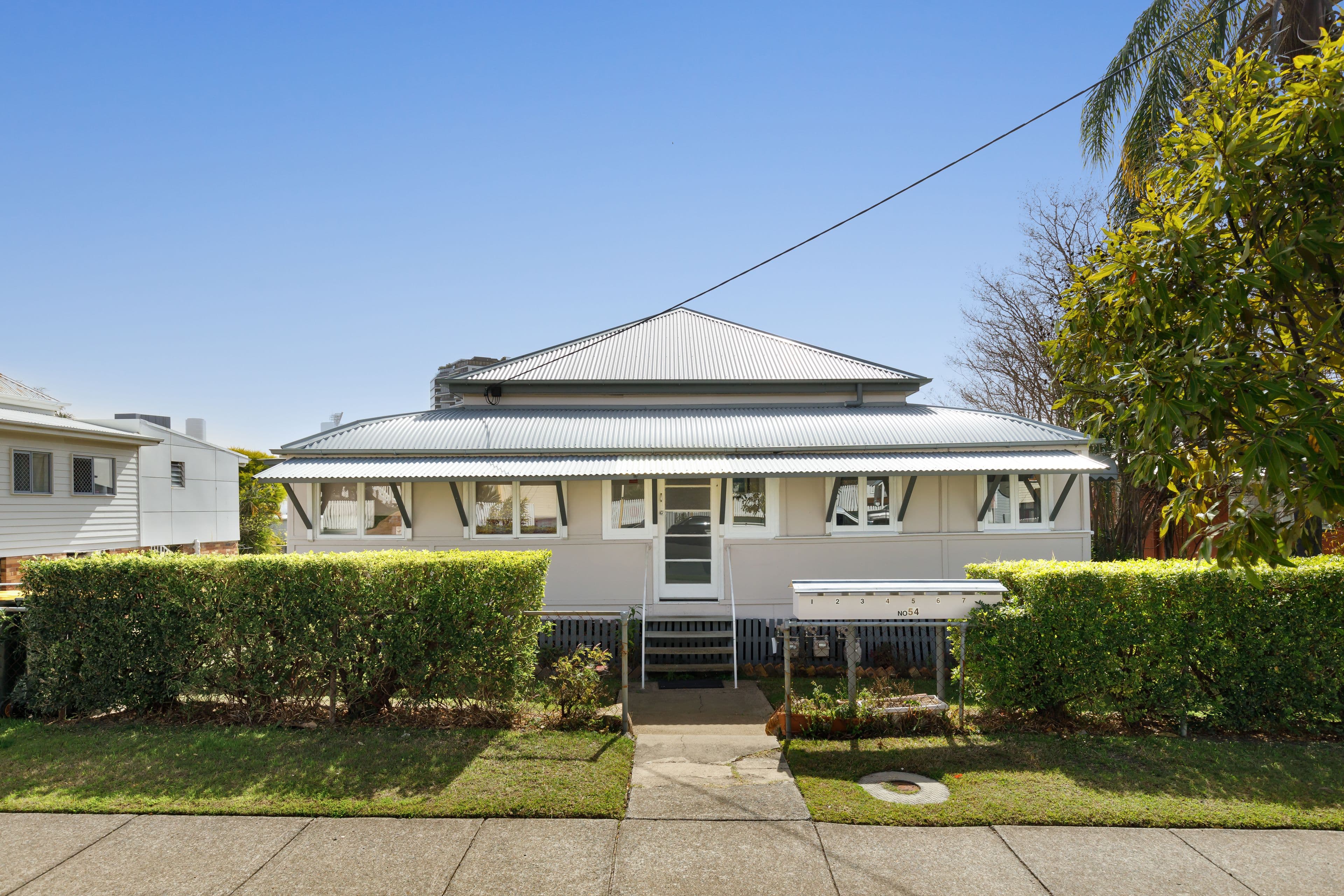 54 Broadway Street, Woolloongabba QLD 4102, Woolloongabba - Thumbnail 2